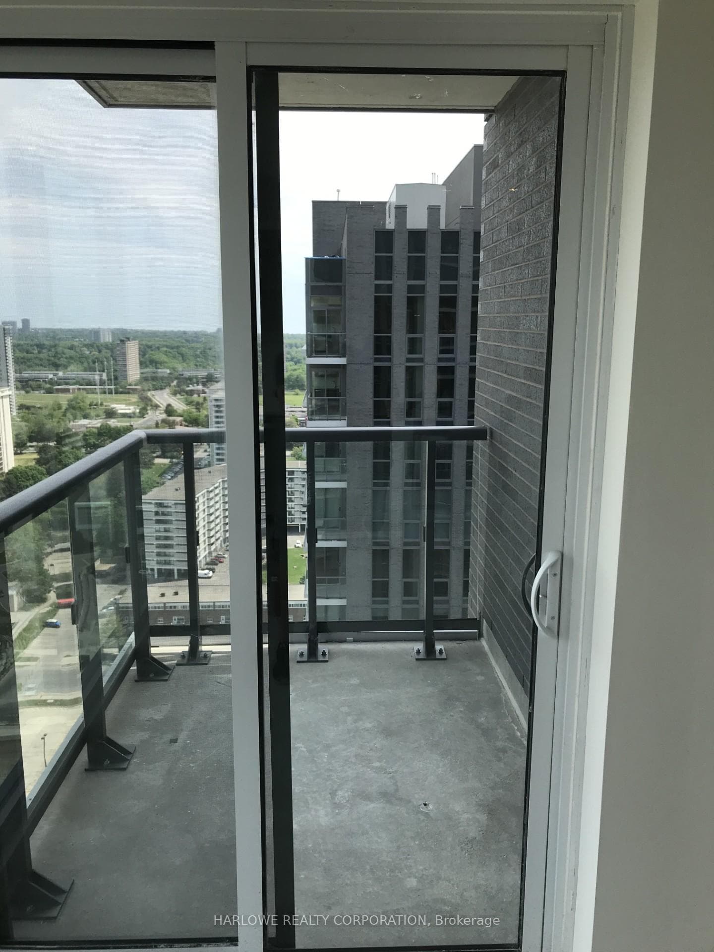 6 Sonic Way Unit N2907 photo 10