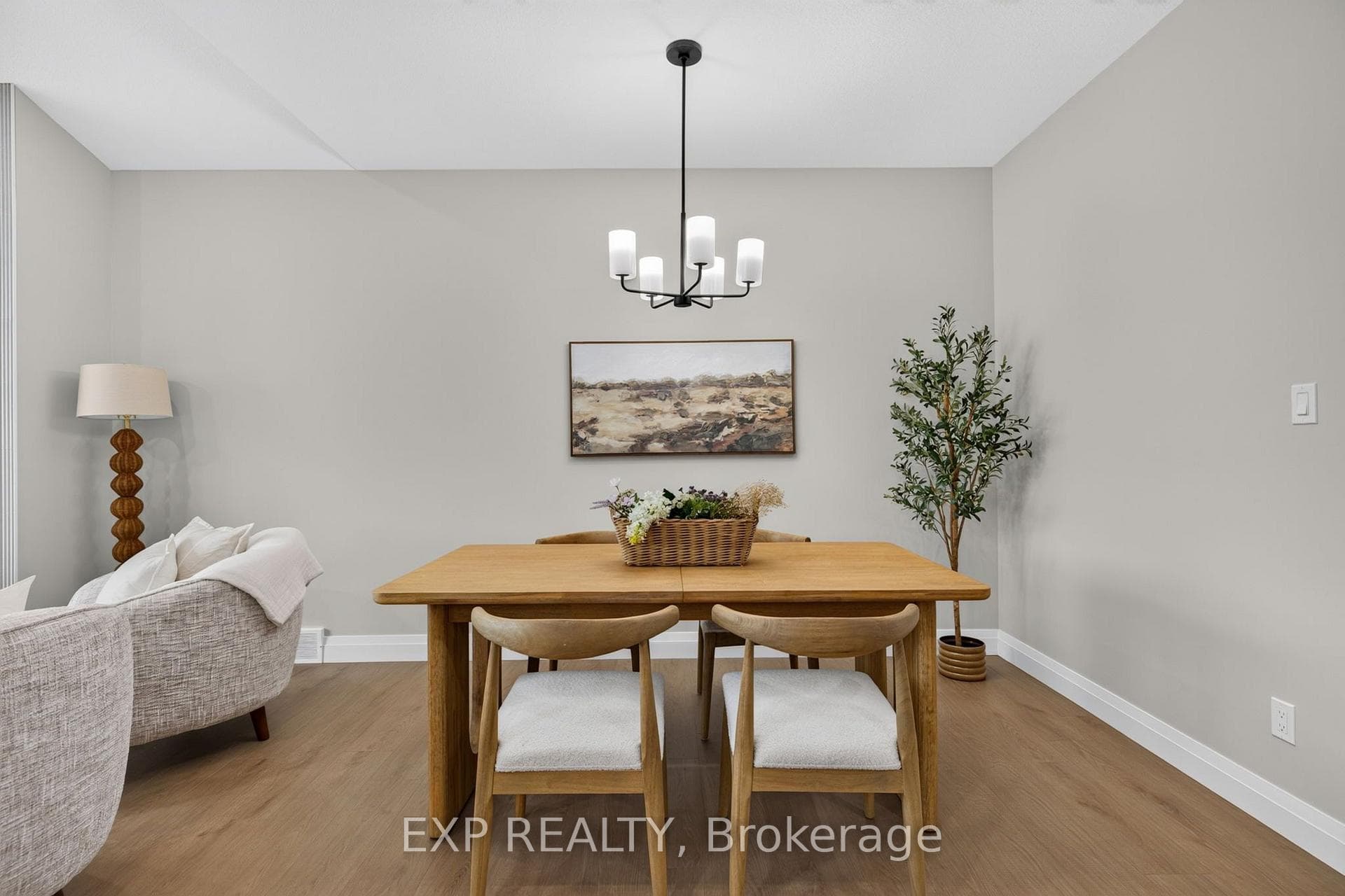 6 Sullivan Street photo 15