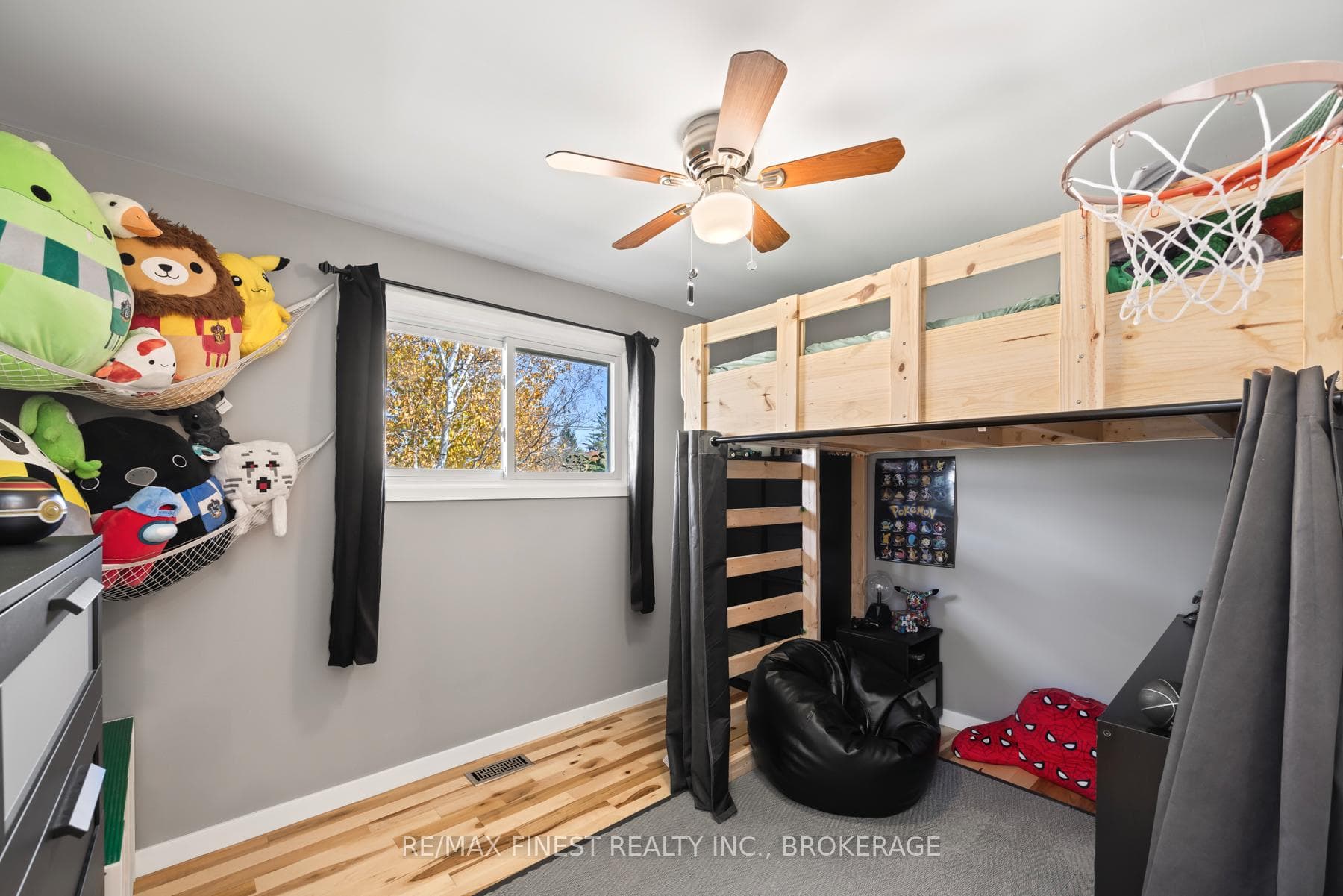 3167 PRINCESS Street photo 19