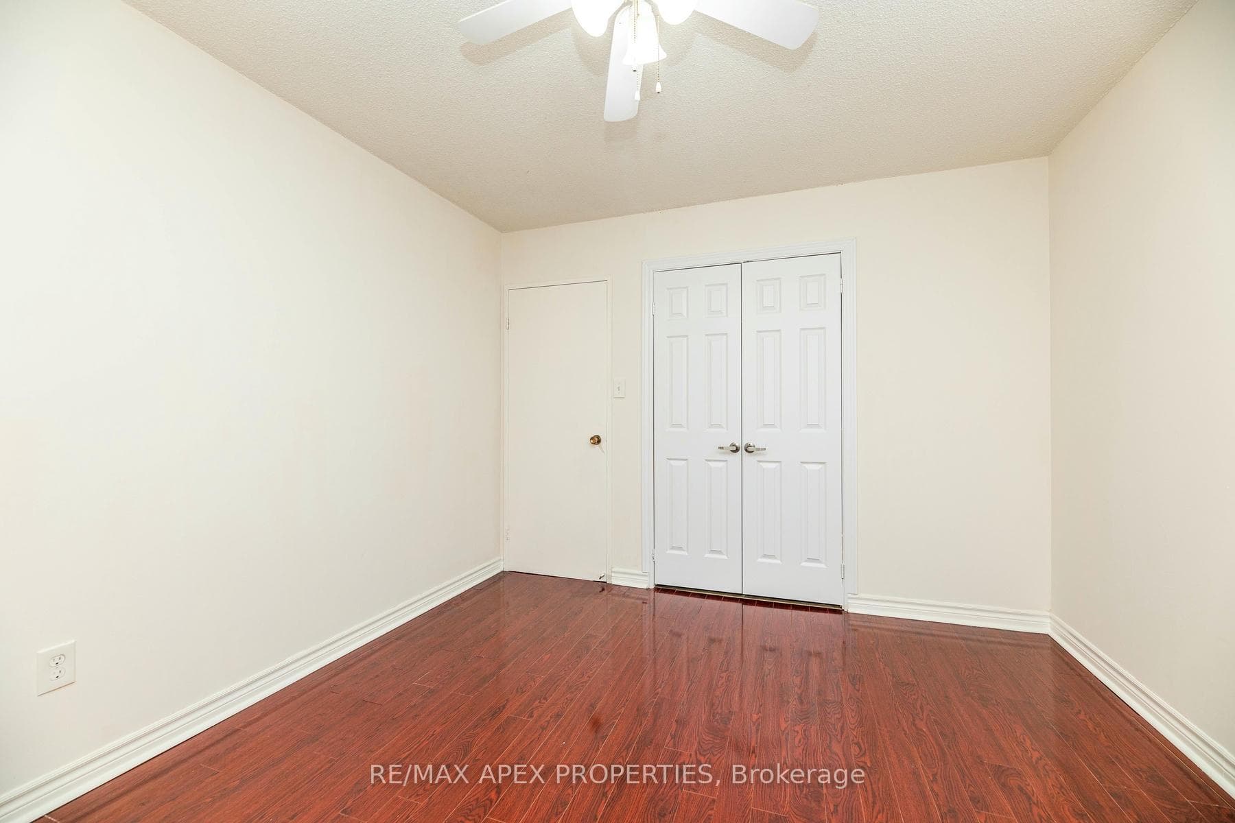 390 Dixon Road Unit 402 photo 16