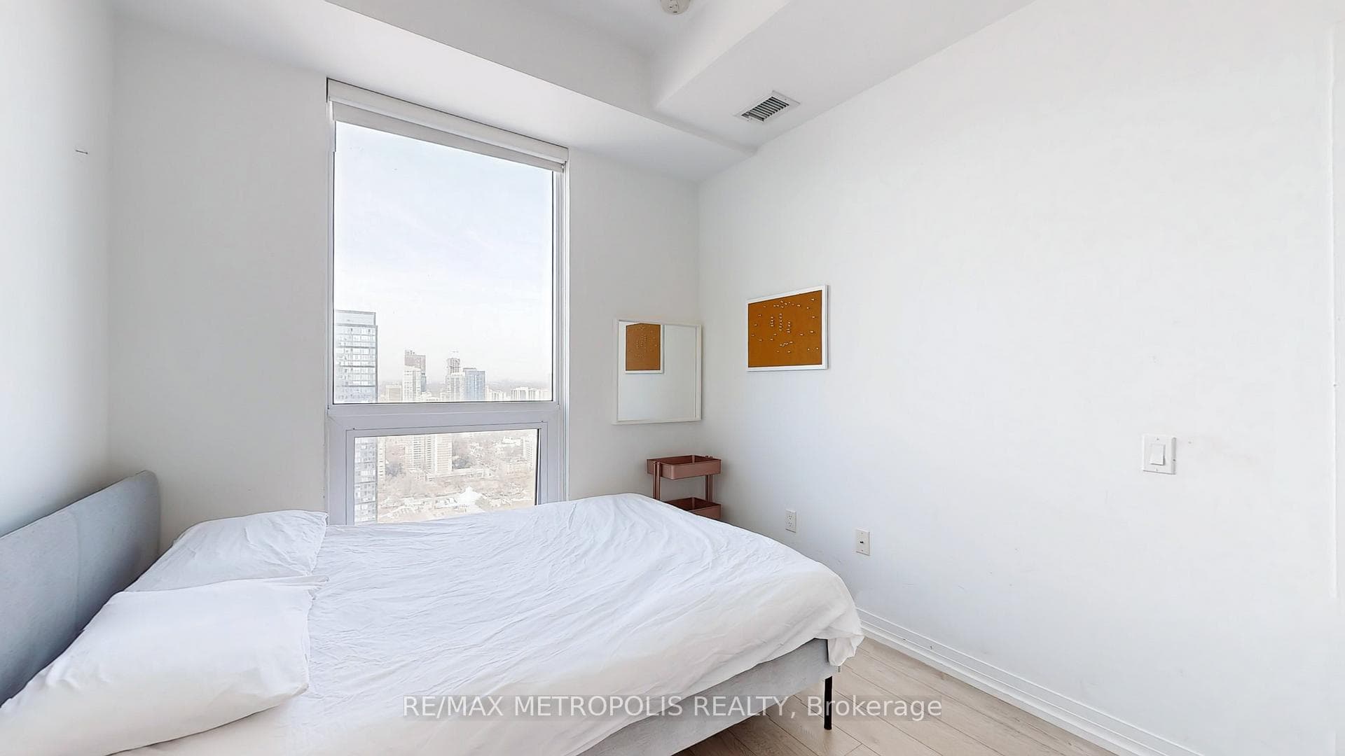 251 Jarvis Street Unit 4212 photo 23