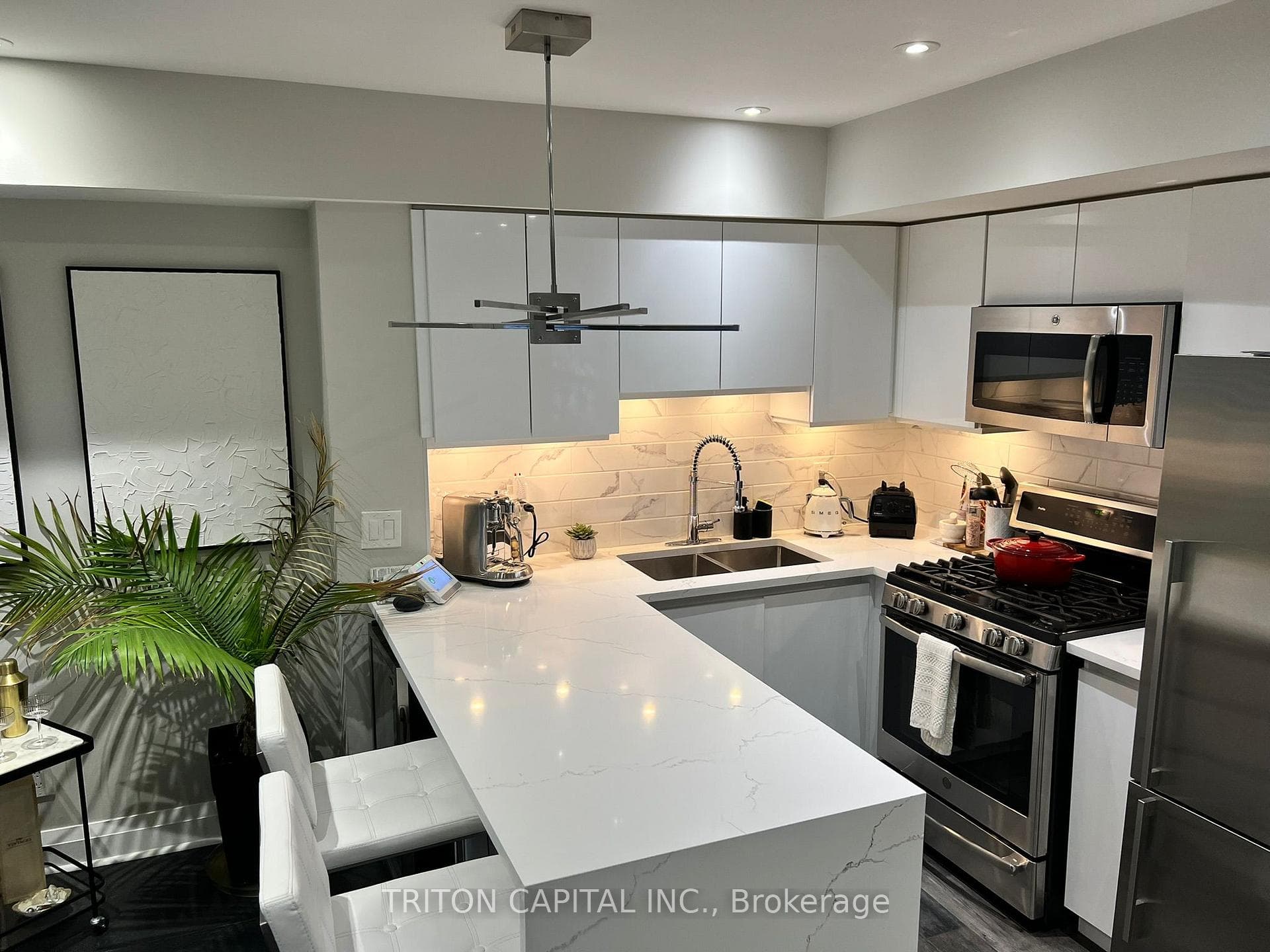 9 Windermere Avenue Unit 99 photo 1