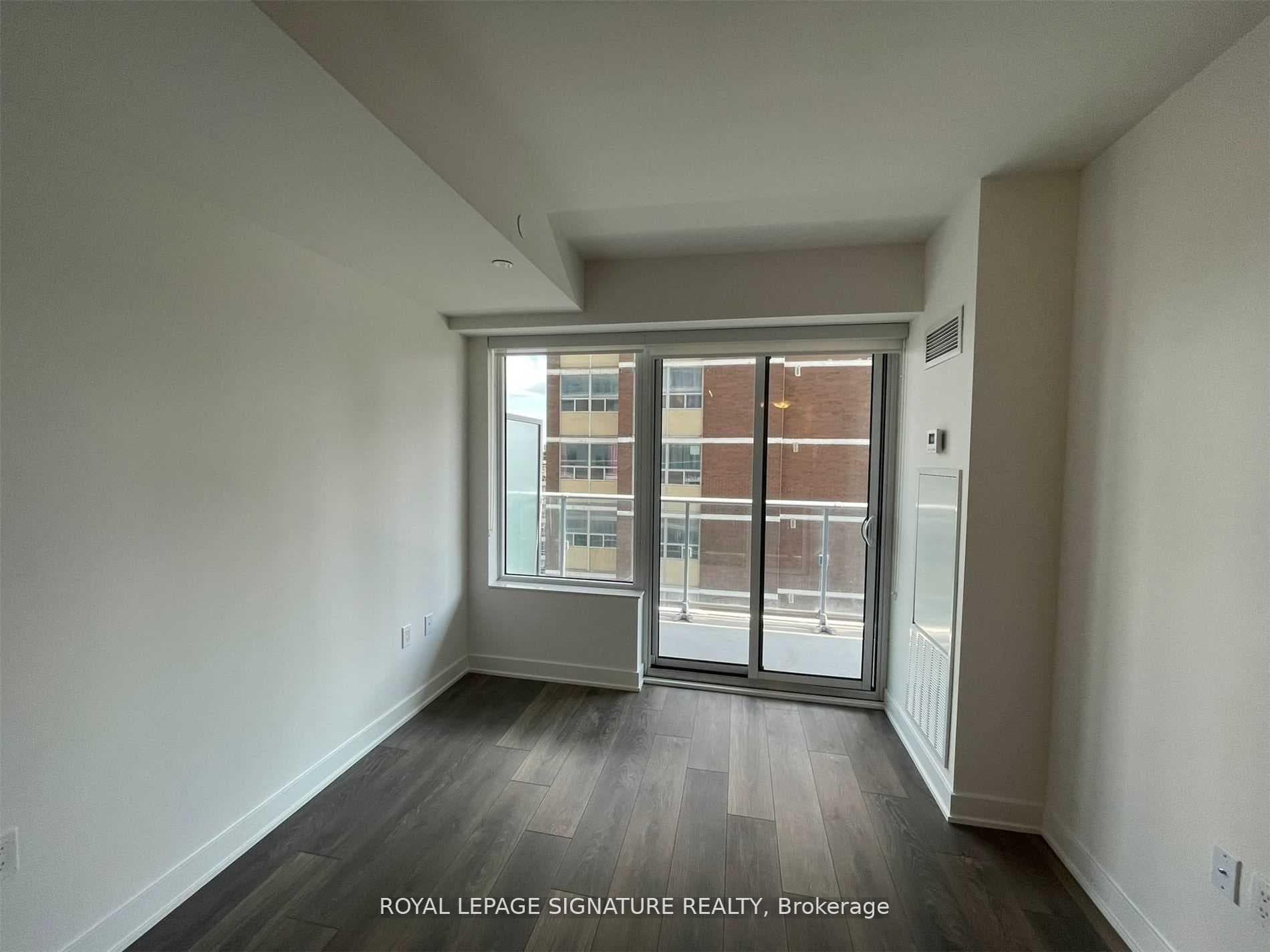 195 Redpath Avenue Unit 1905 photo 2