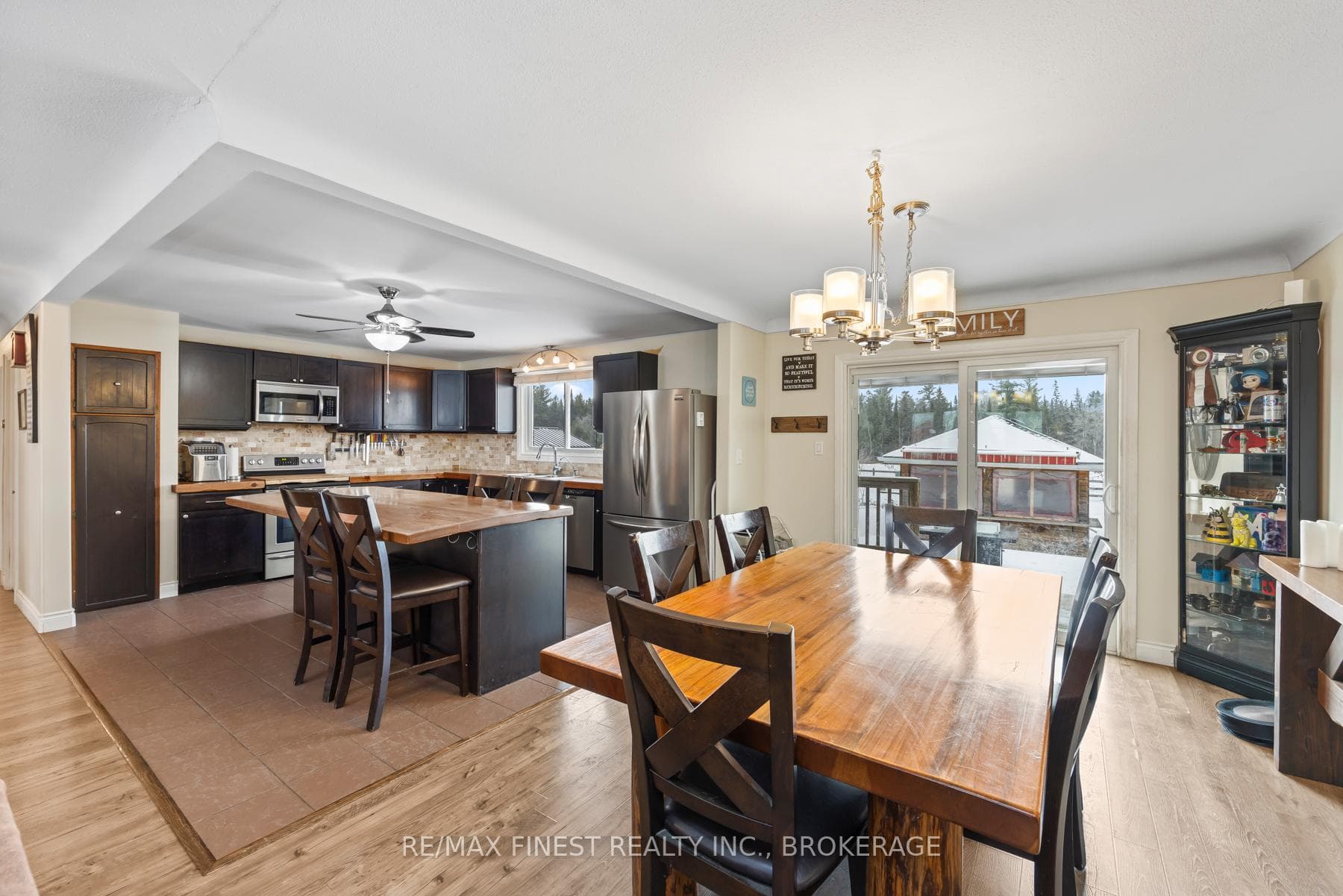 2060 Westbrook Road photo 26