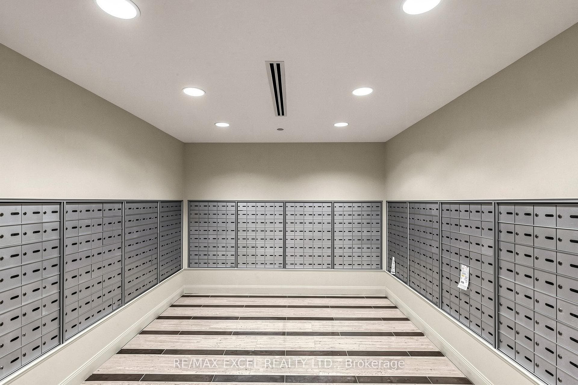 2191 Yonge Street Unit 3111 photo 47