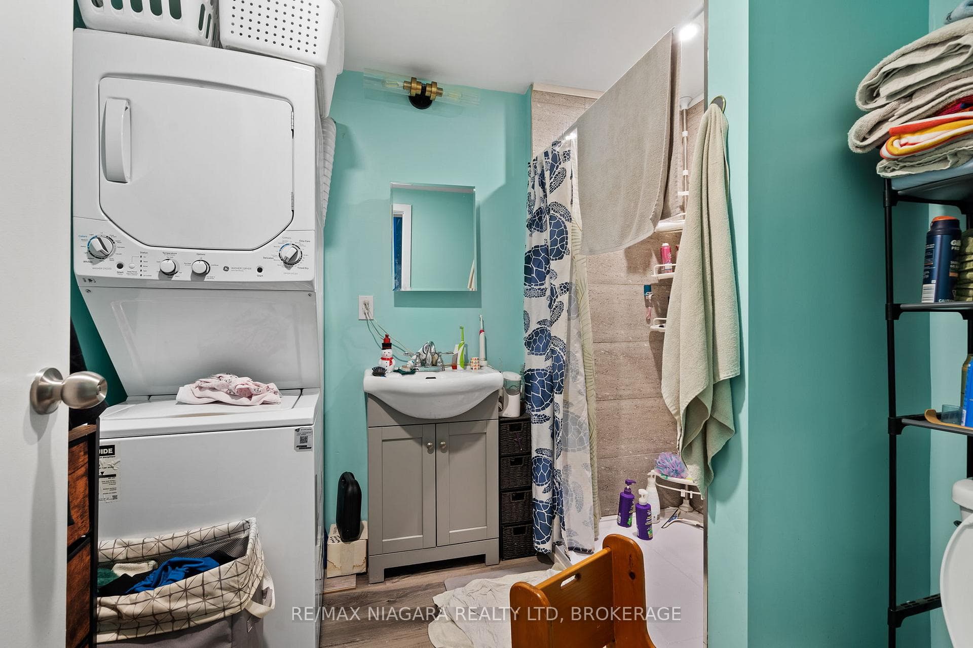 224 Mitchell Street photo 13