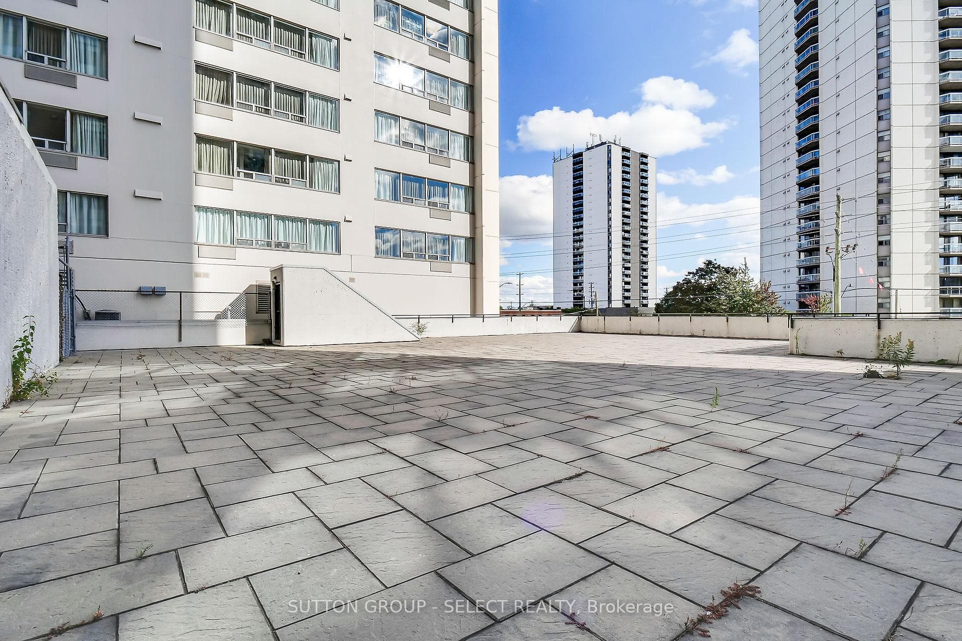 380 King Street Unit 1701 photo 29