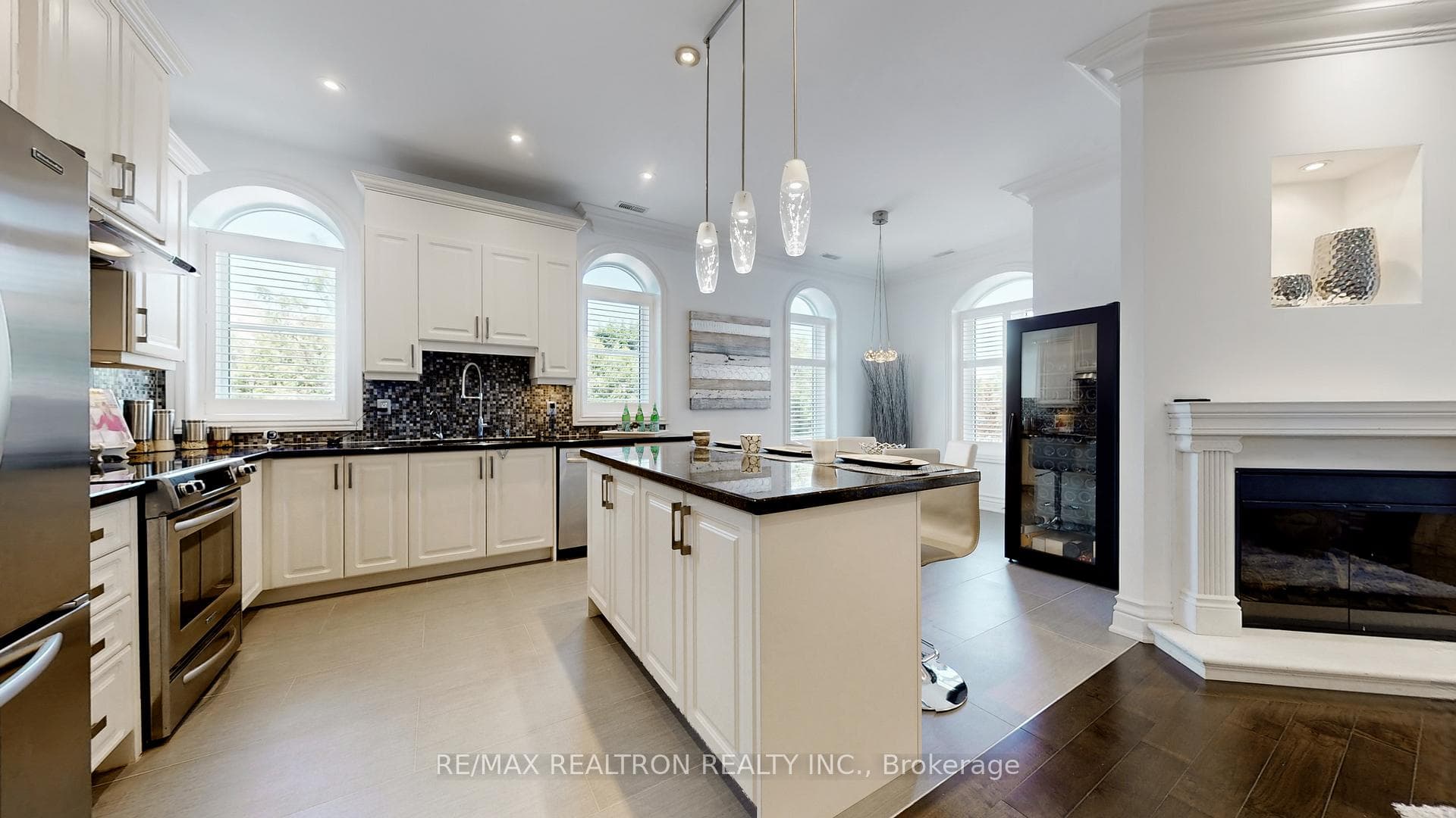 1 Verclaire Gate Unit 110 photo 15