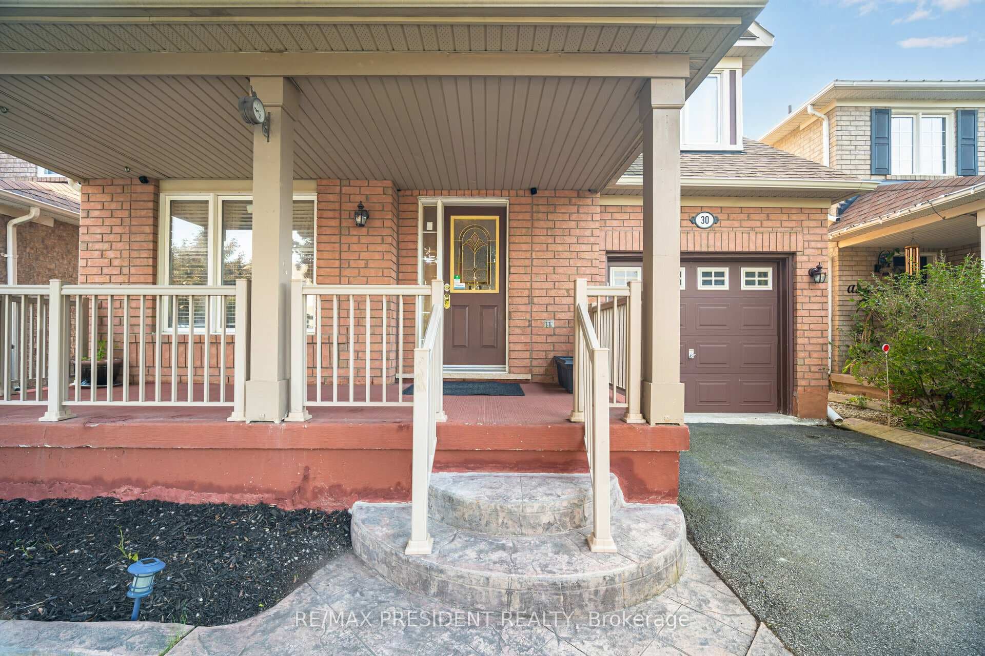 30 Marshmarigold Drive photo 5