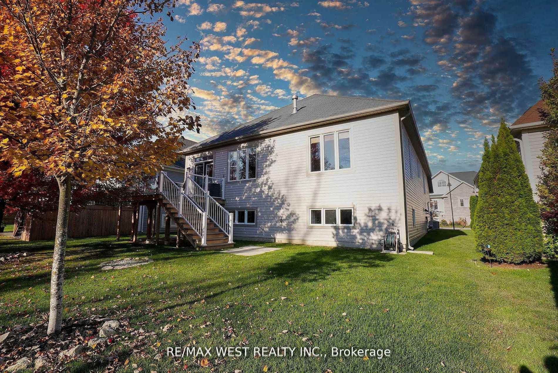 44 Starboard Circle photo 26