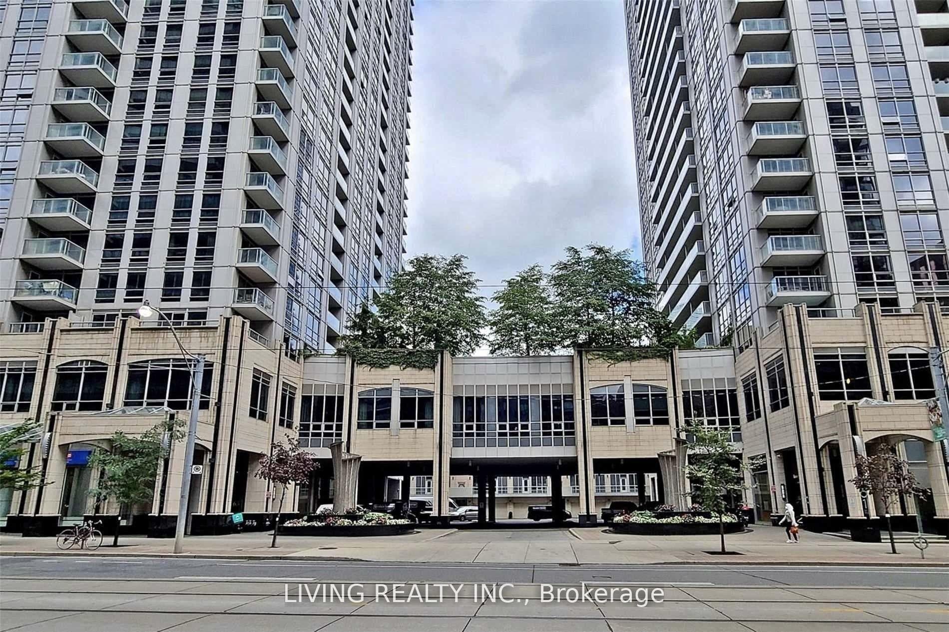 761 Bay Street Unit 3212 photo 15