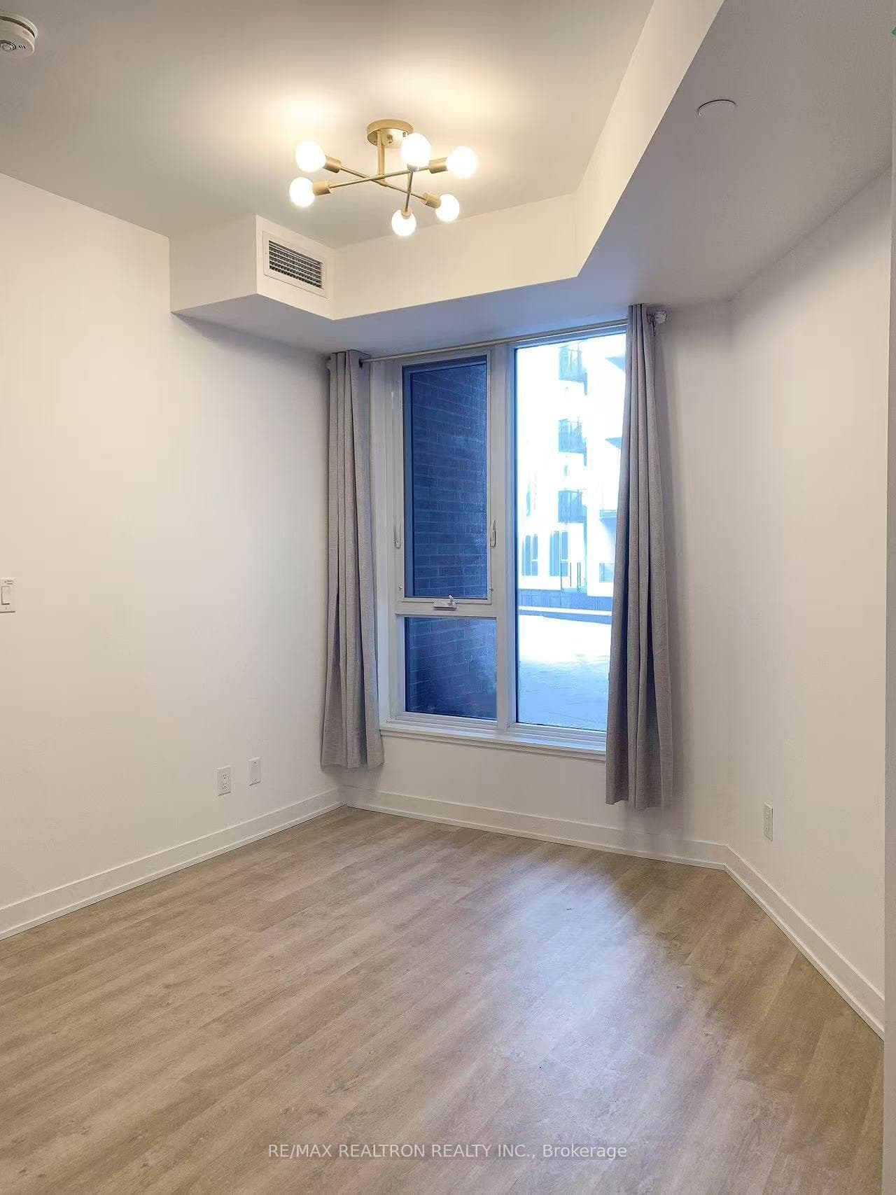 8119 Birchmount Road Unit 731 photo 5