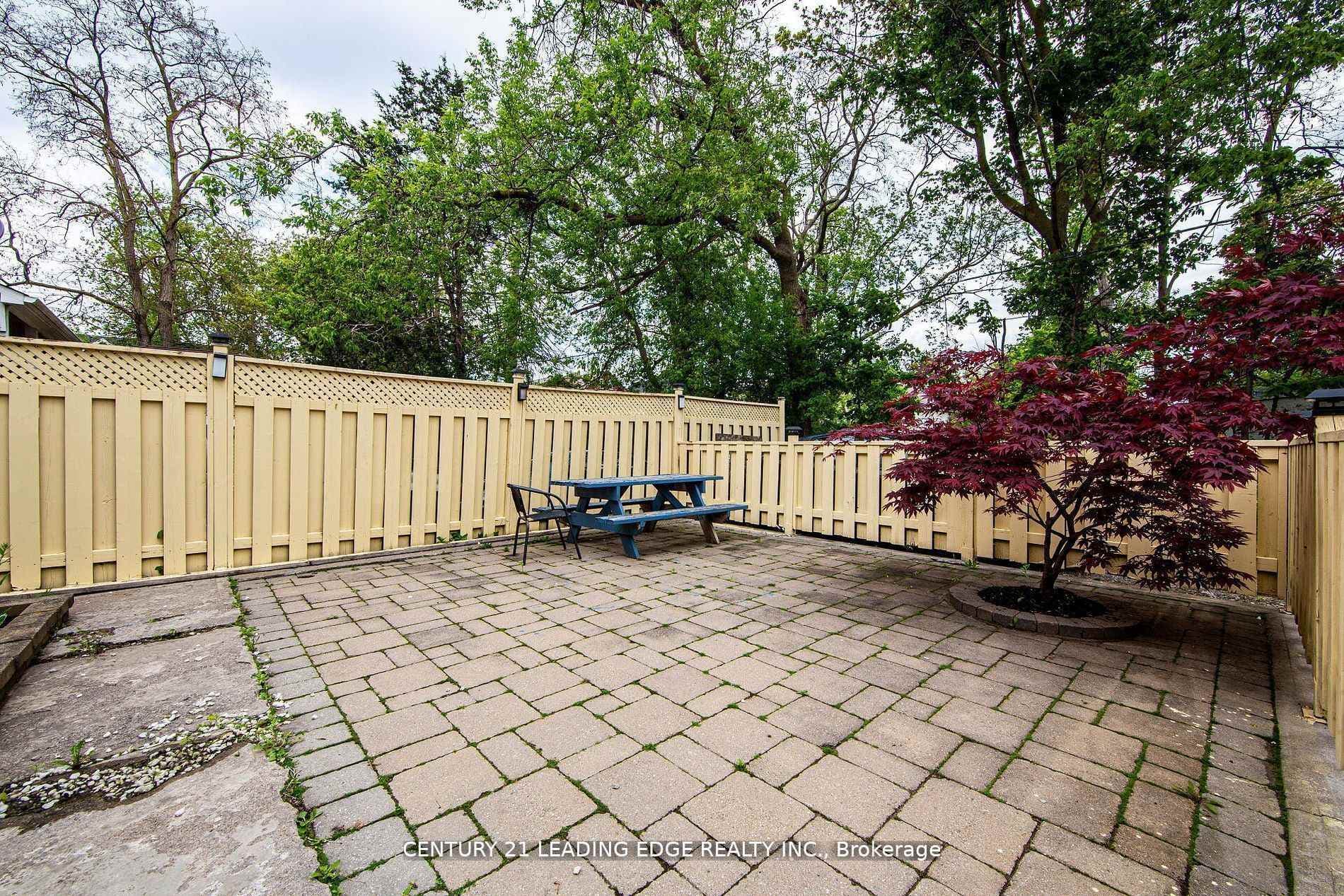 214 Aylmer Street photo 25