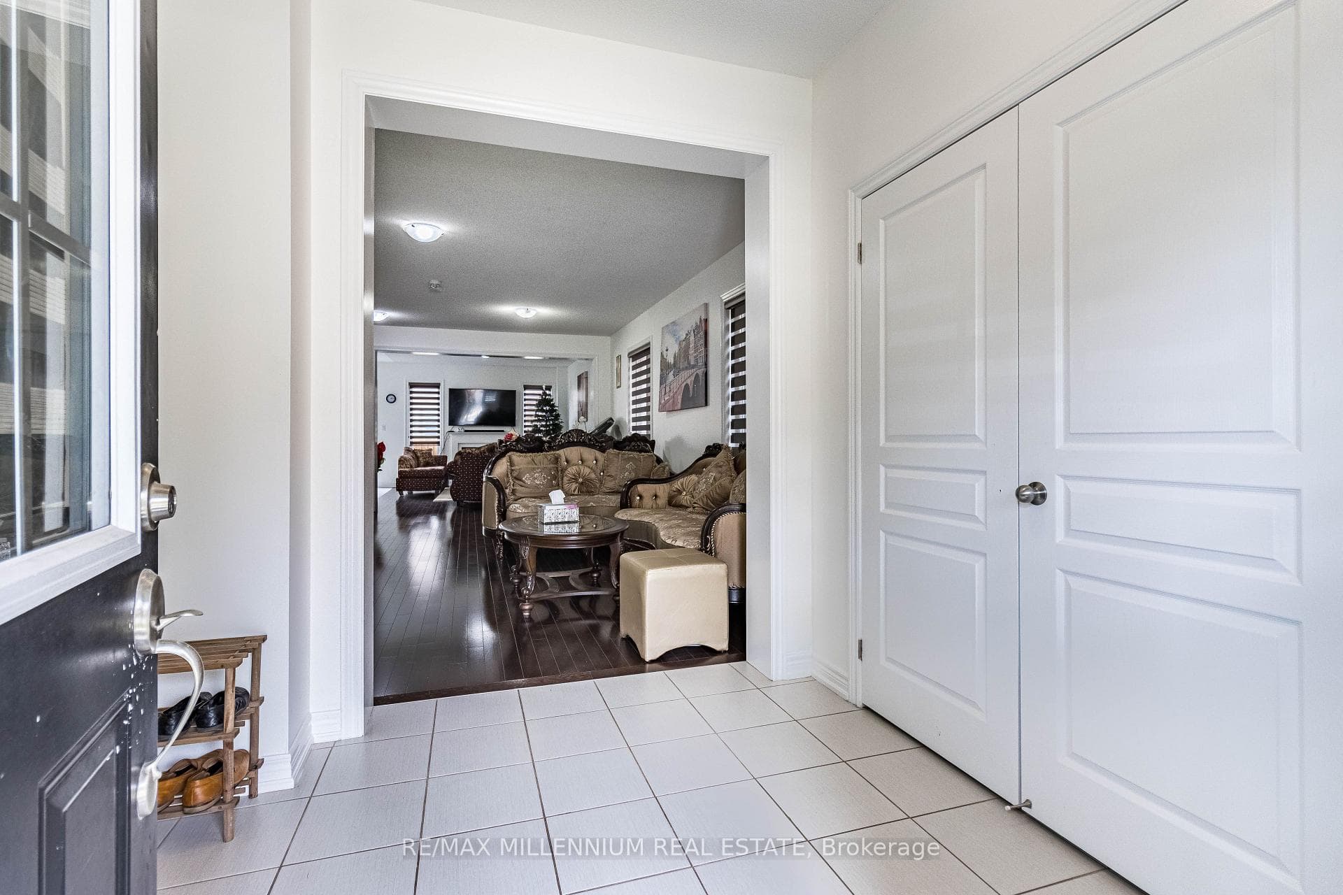 31 O'Connor Crescent photo 11