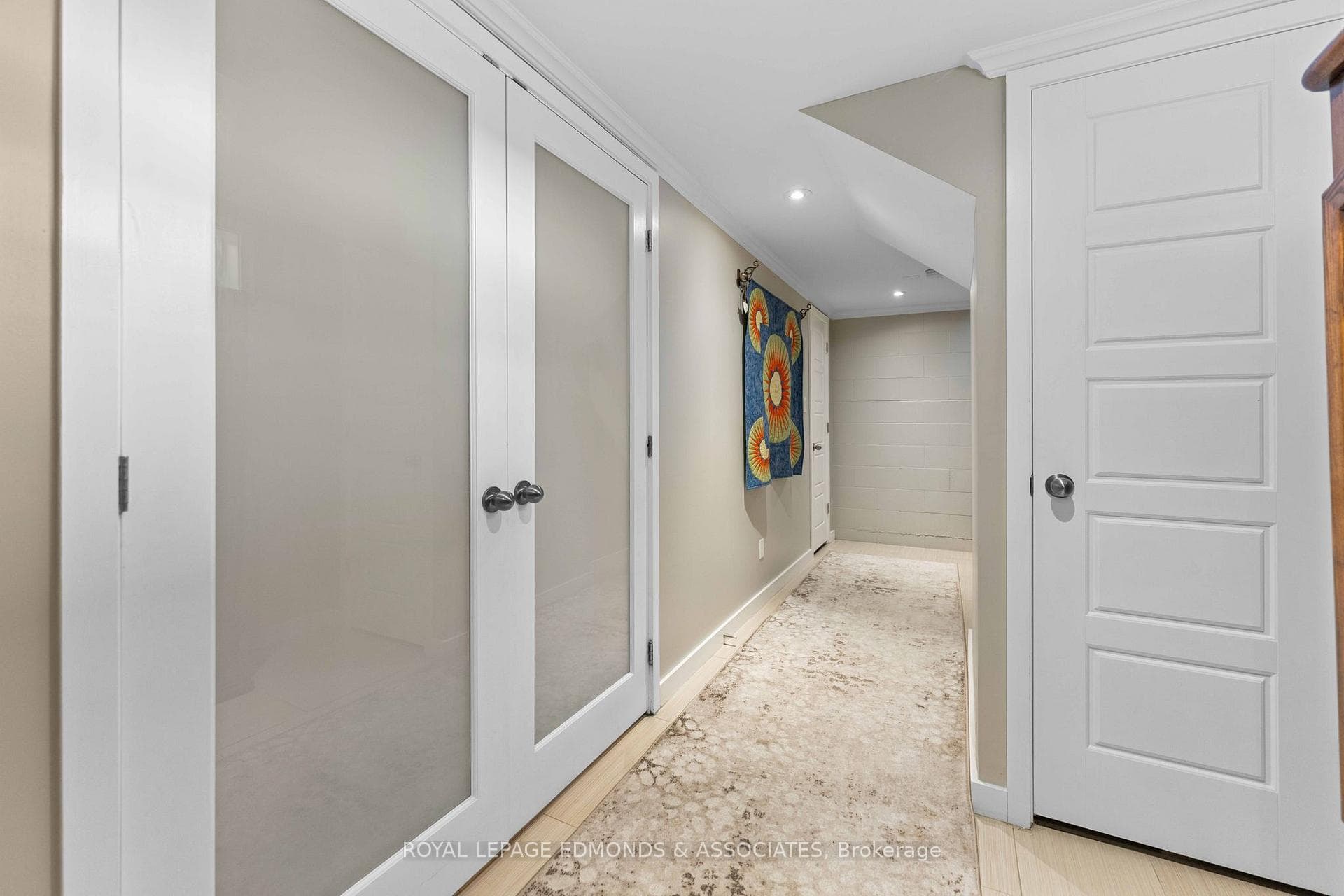 188 Laurier Avenue photo 26