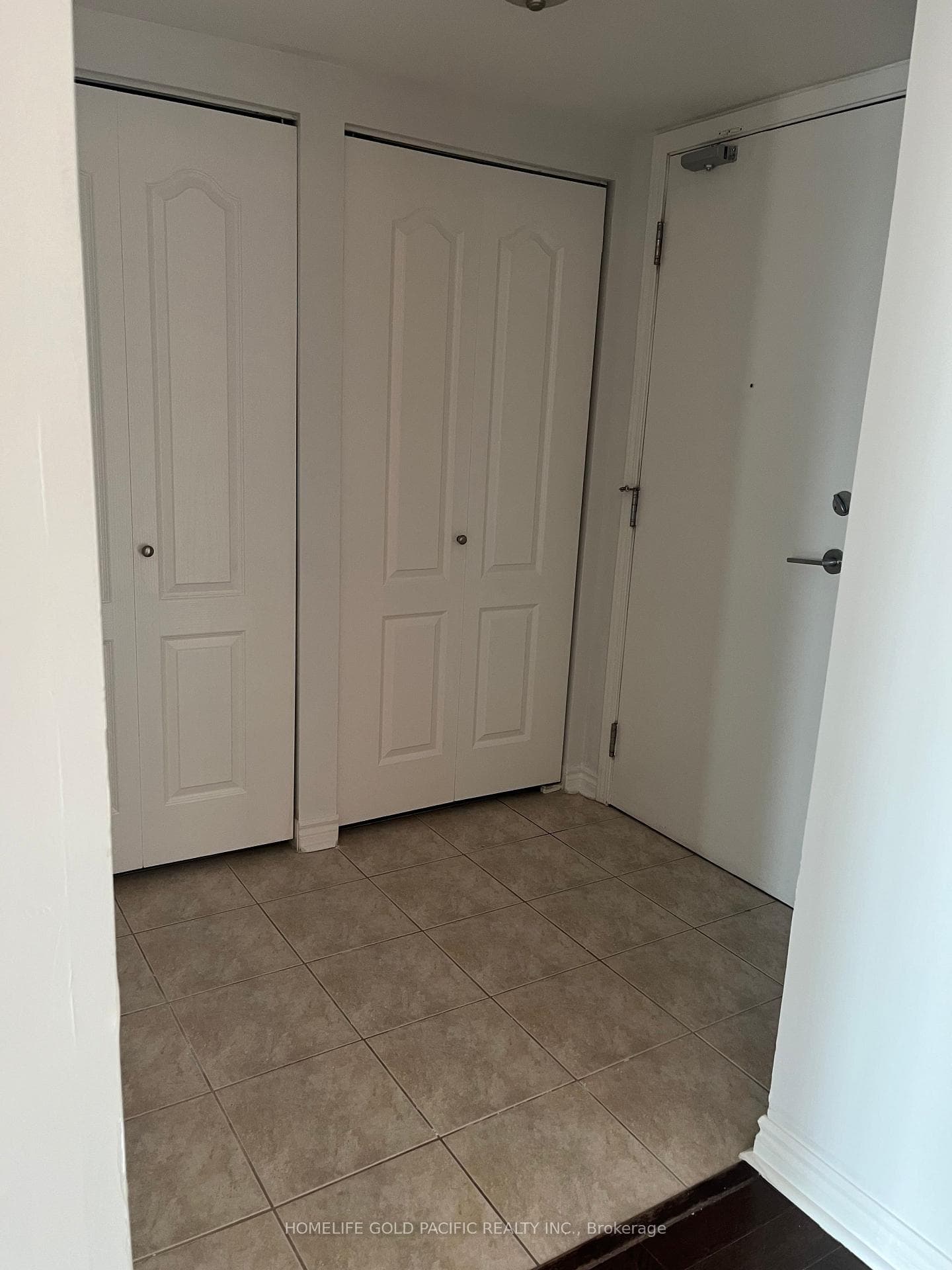 17 Barberry Place Unit 711 photo 11