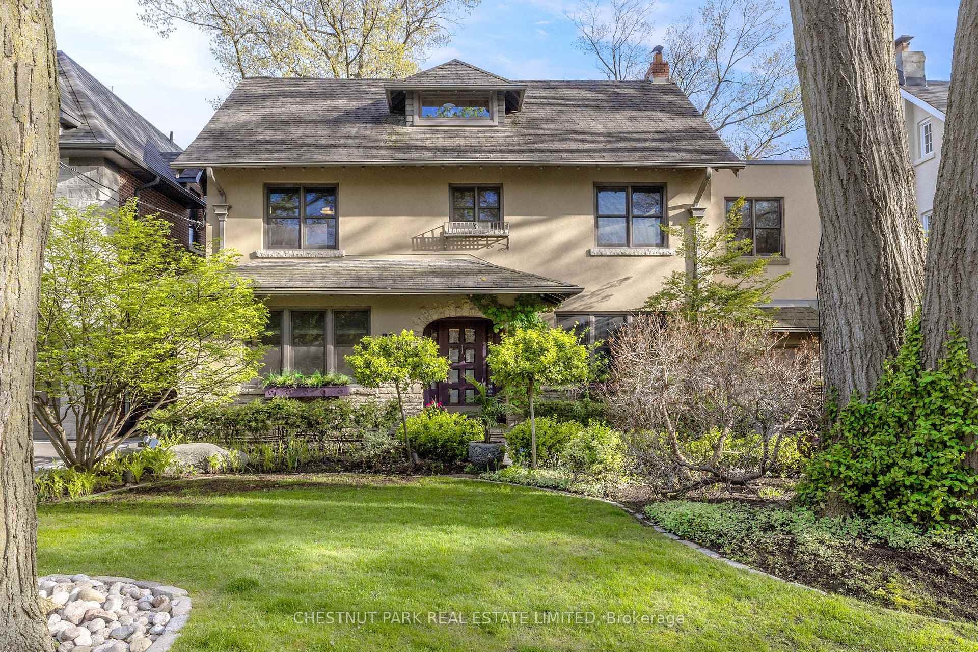 11 Garfield Avenue photo 1