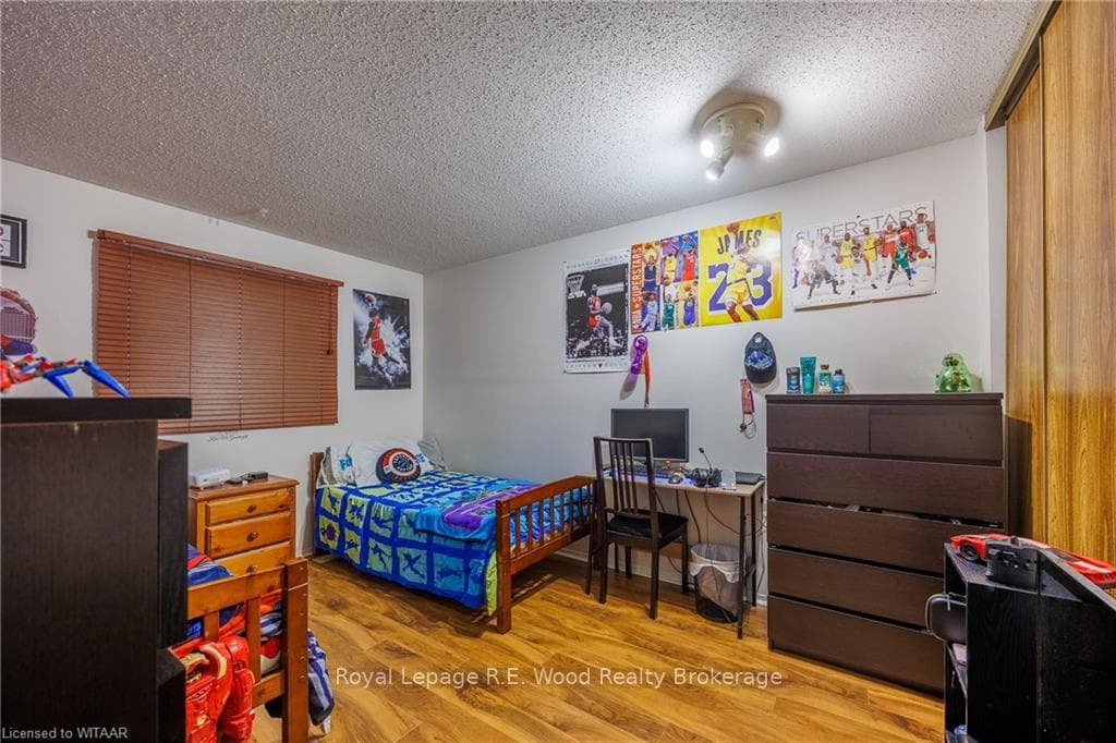 409 THOMPSON Road Unit 25 photo 18