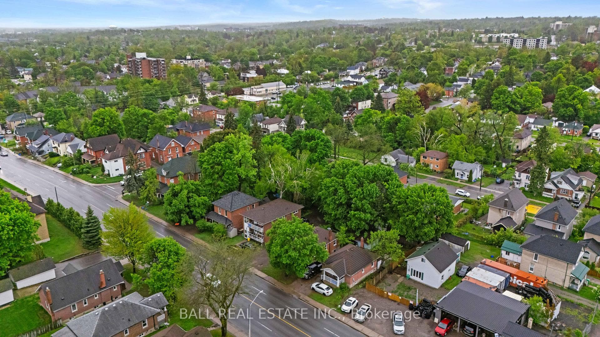 583 Reid Street photo 41