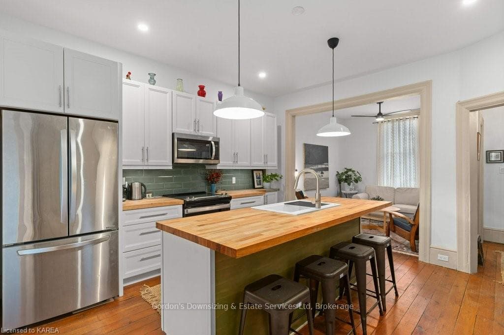 151 MONTREAL Street photo 13