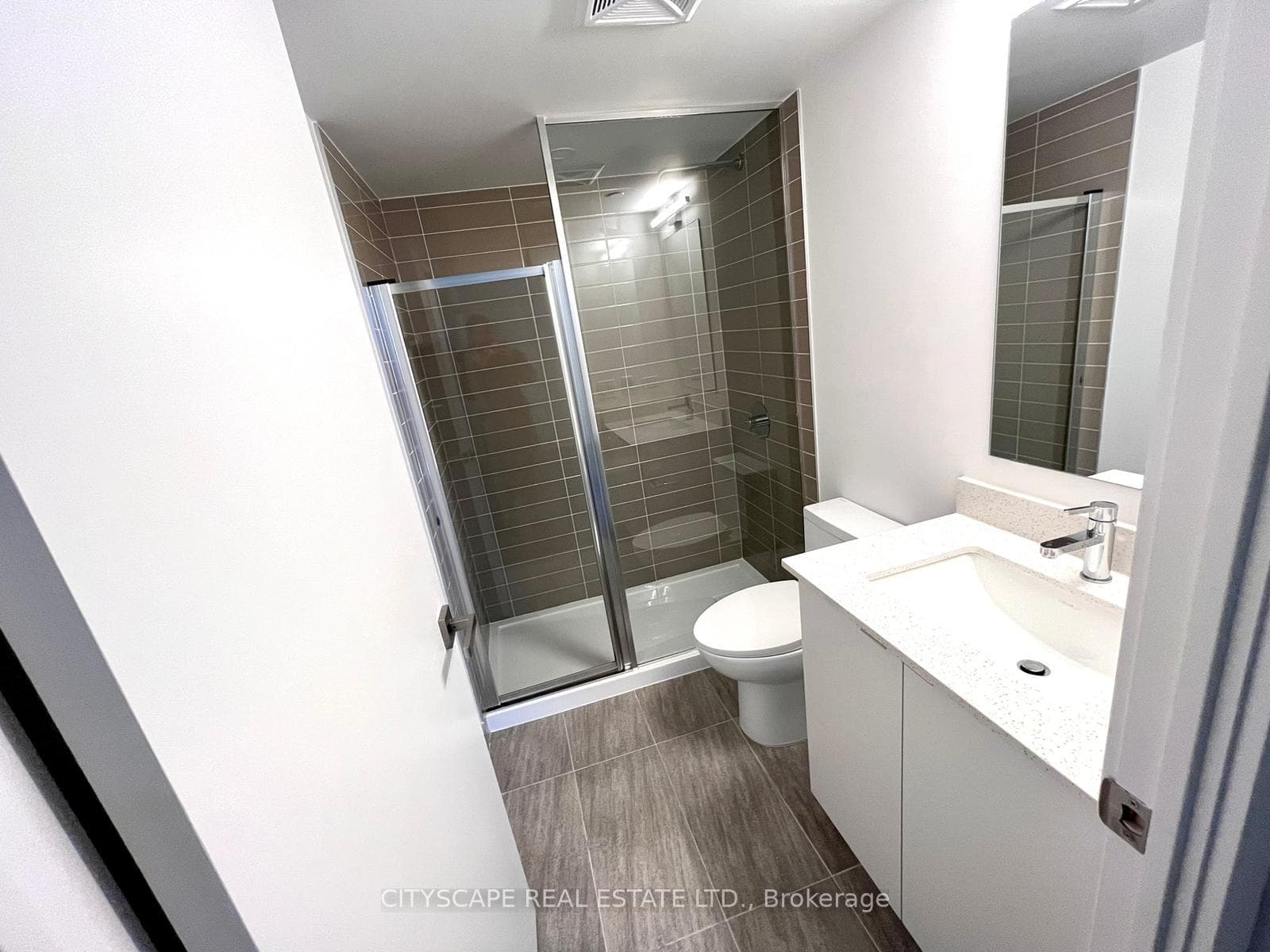 30 Tretti Way Unit 720 photo 11