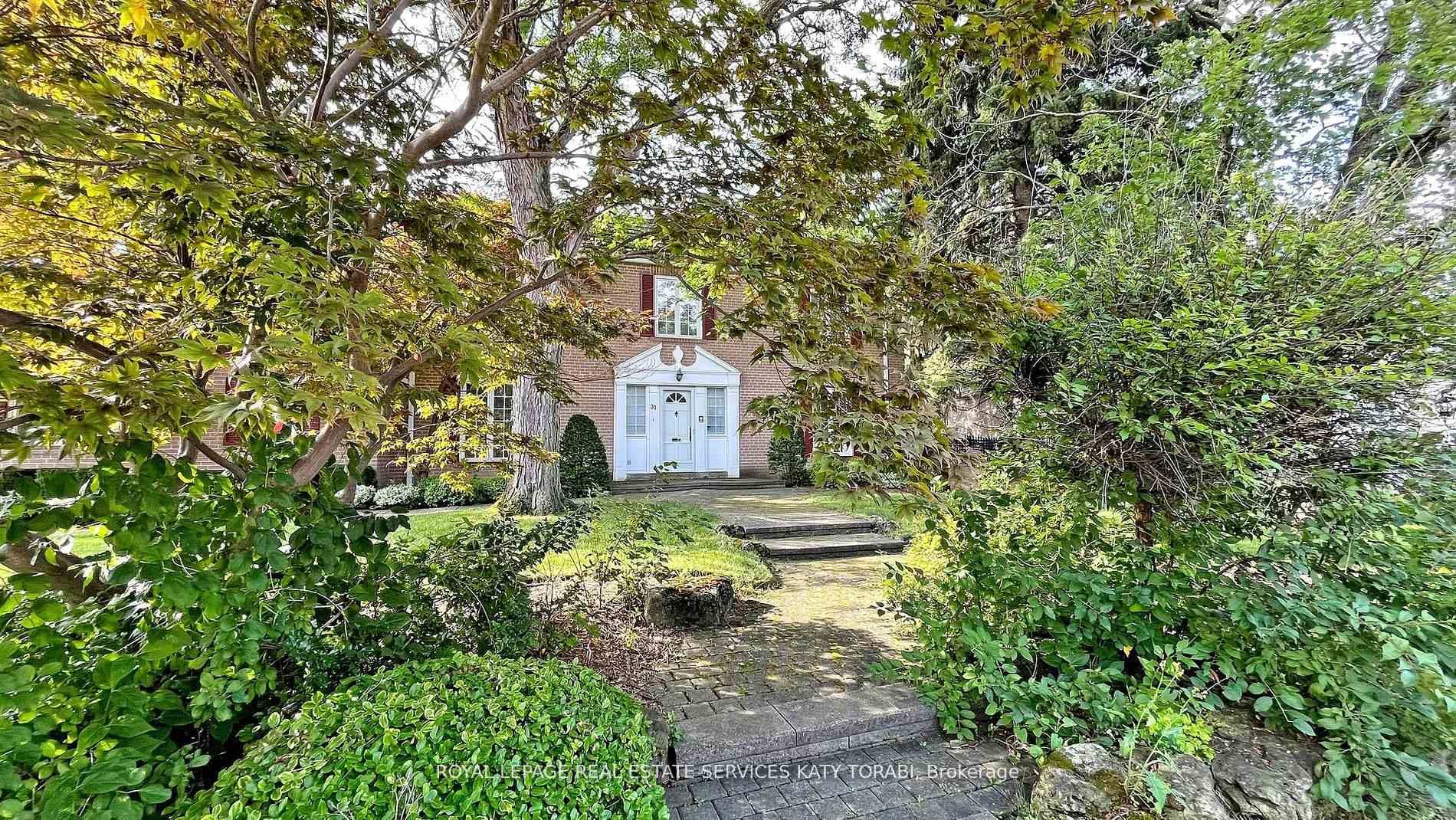 31 Saintfield Avenue photo 2