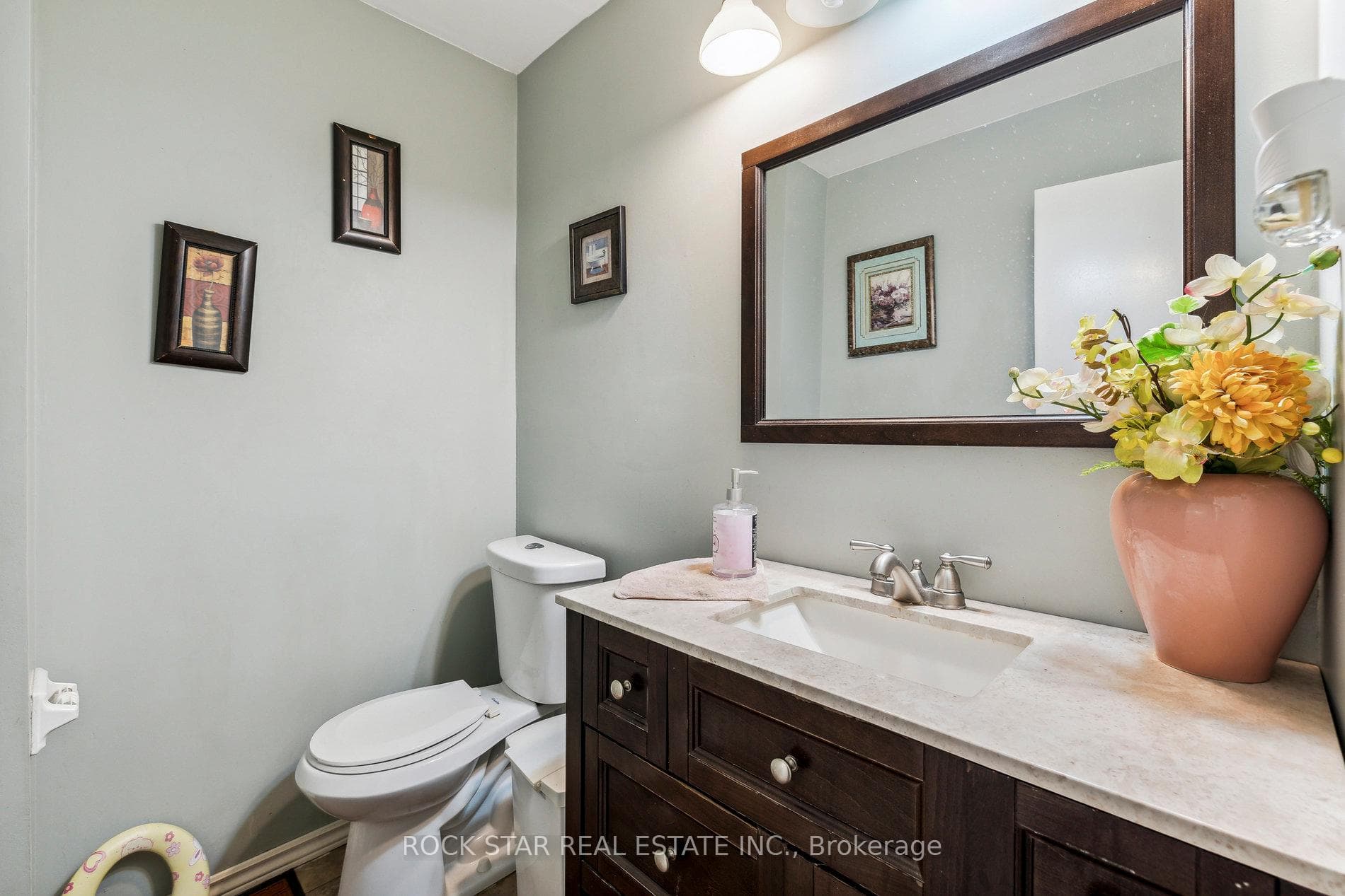 15 Beston Drive photo 17