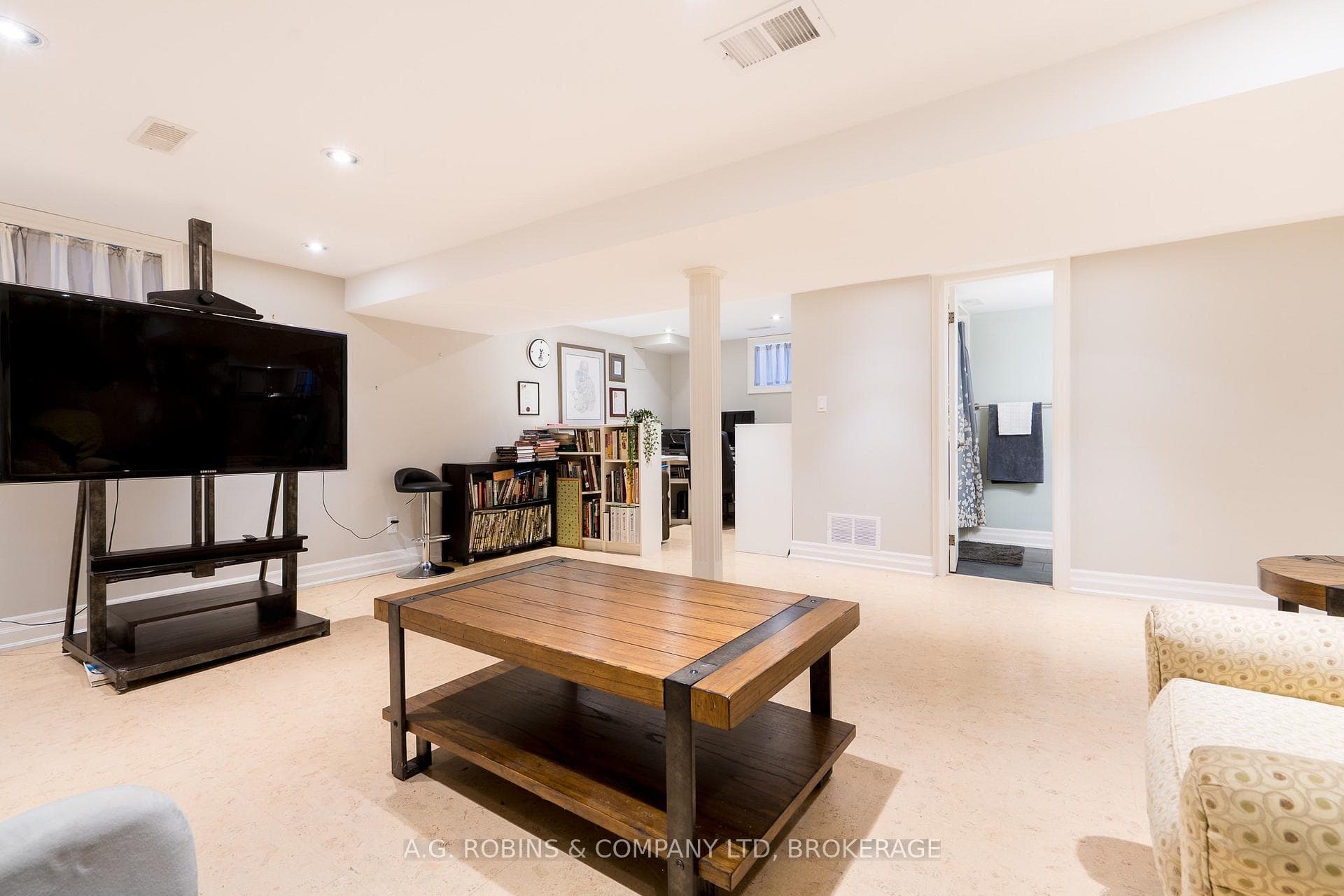 47 Knyvet Avenue photo 20