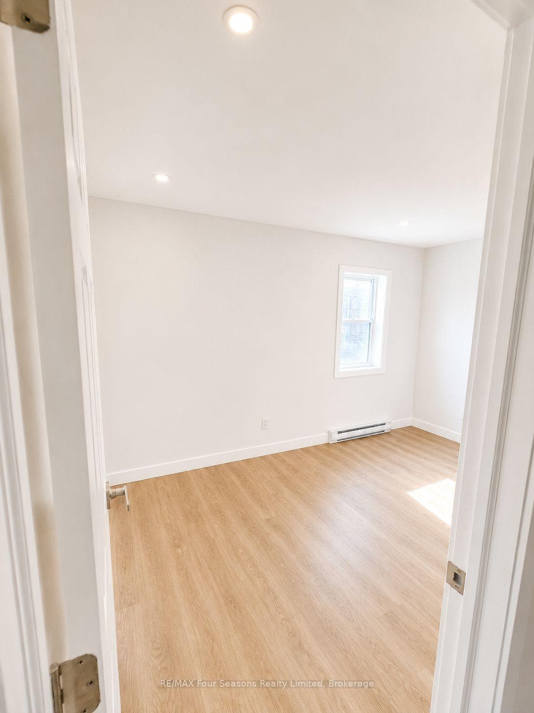 7708 Poplar Side Road Unit 1 photo 5