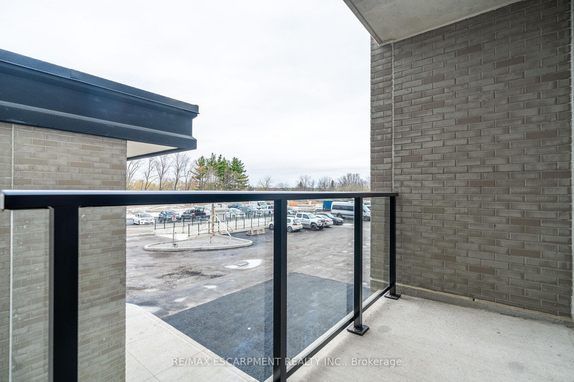 6415 Regional Road 25 N/A Unit 201 photo 13