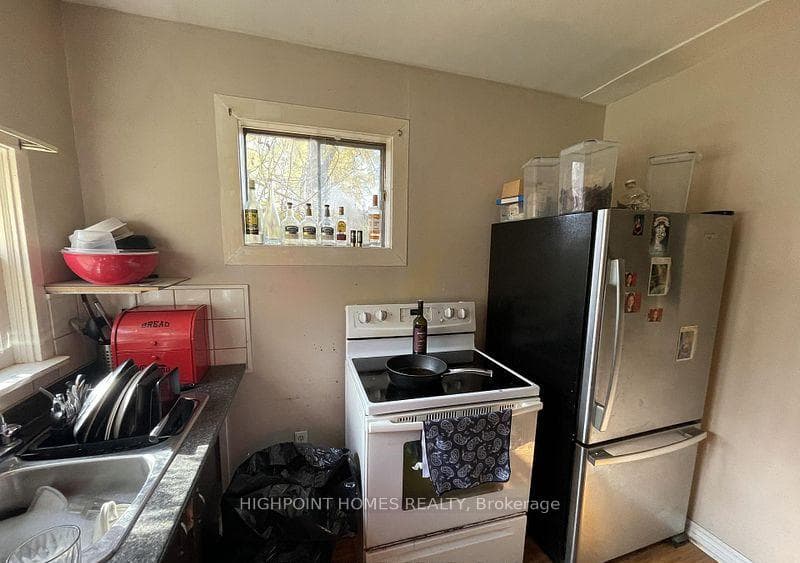 257 Cedarholme Avenue photo 10