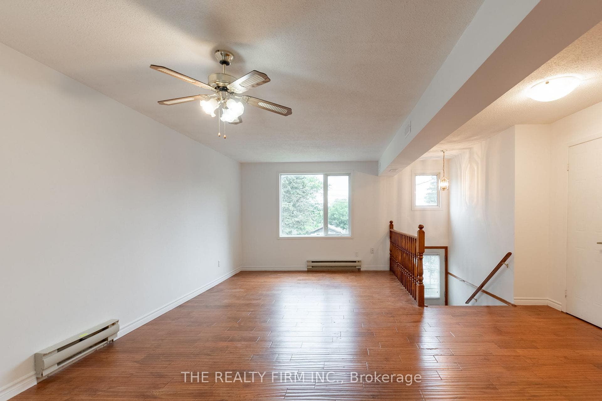 726 Walker Street photo 13