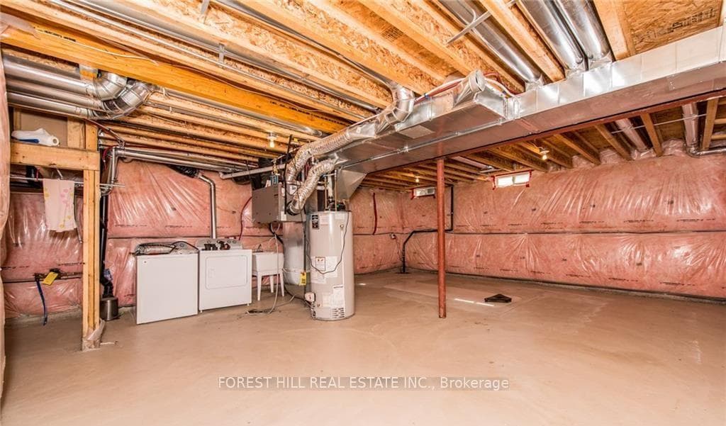 70 Hanson Crescent photo 19