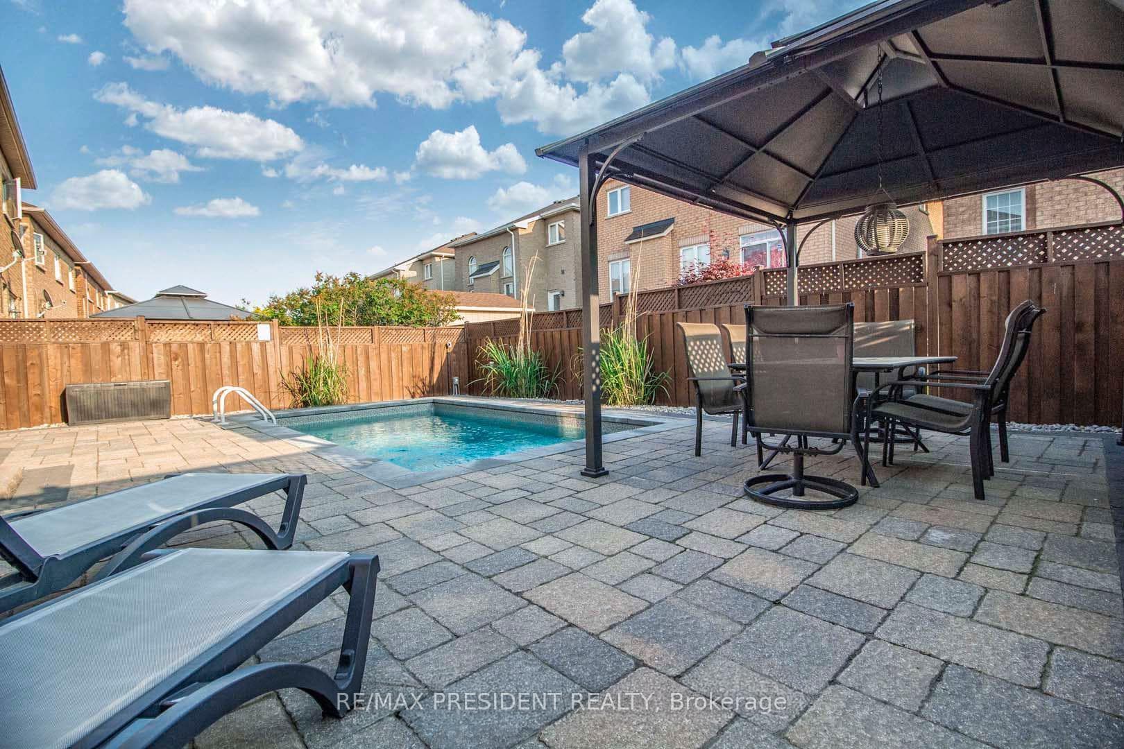 44 Robitaille Drive photo 28
