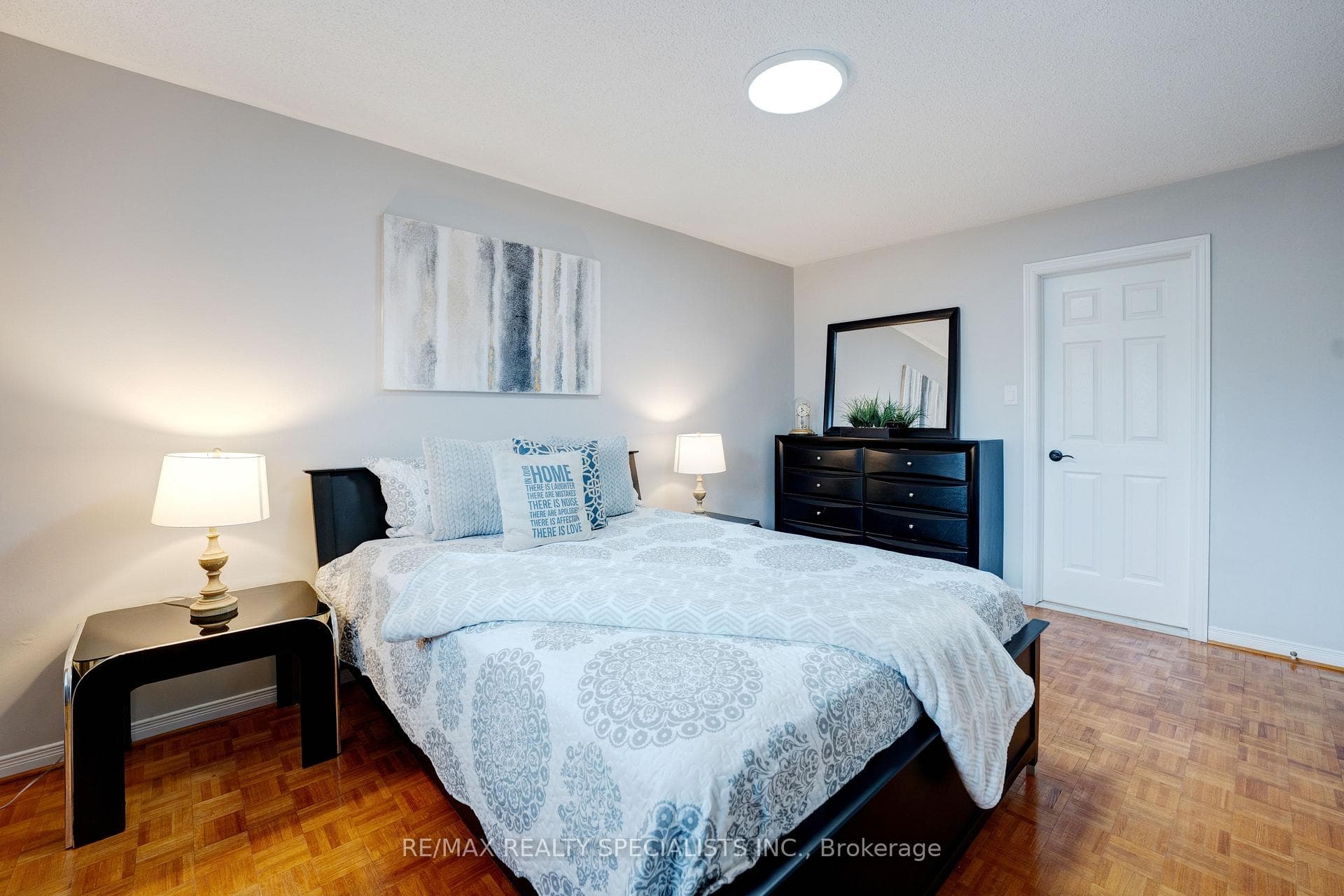 36 Devonsleigh Boulevard photo 31