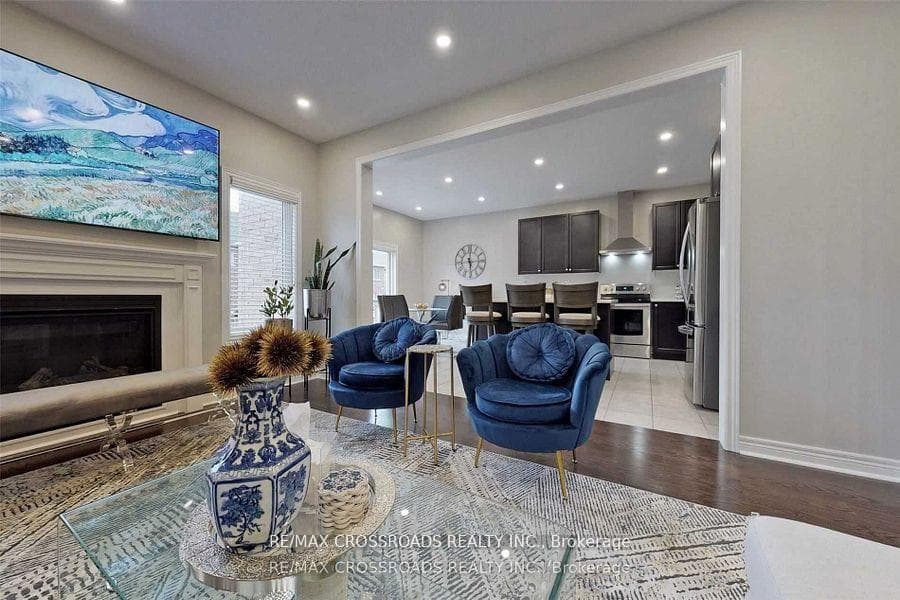 62 Romanelli Crescent photo 14