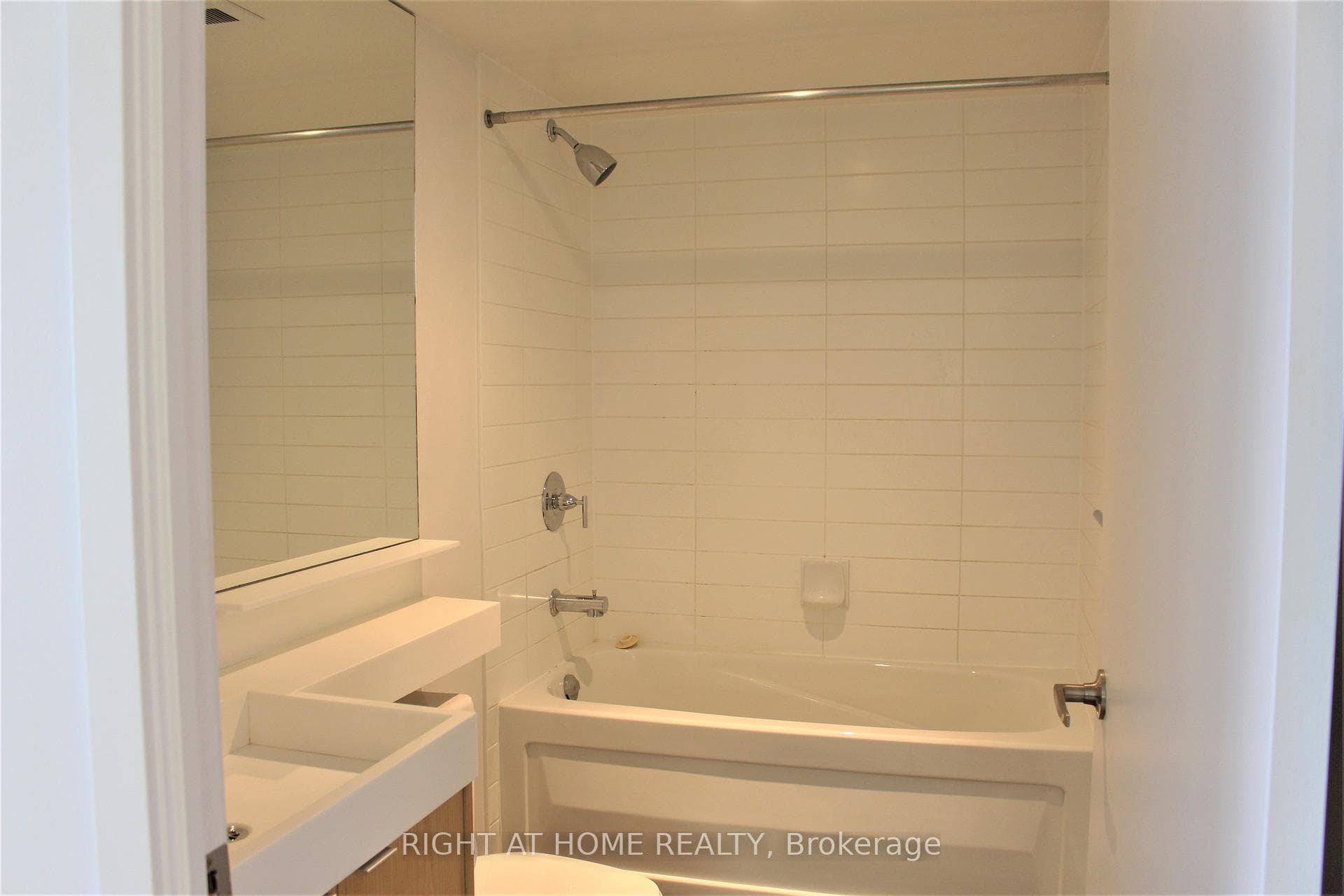25 Telegram Mews Unit 3705 photo 14