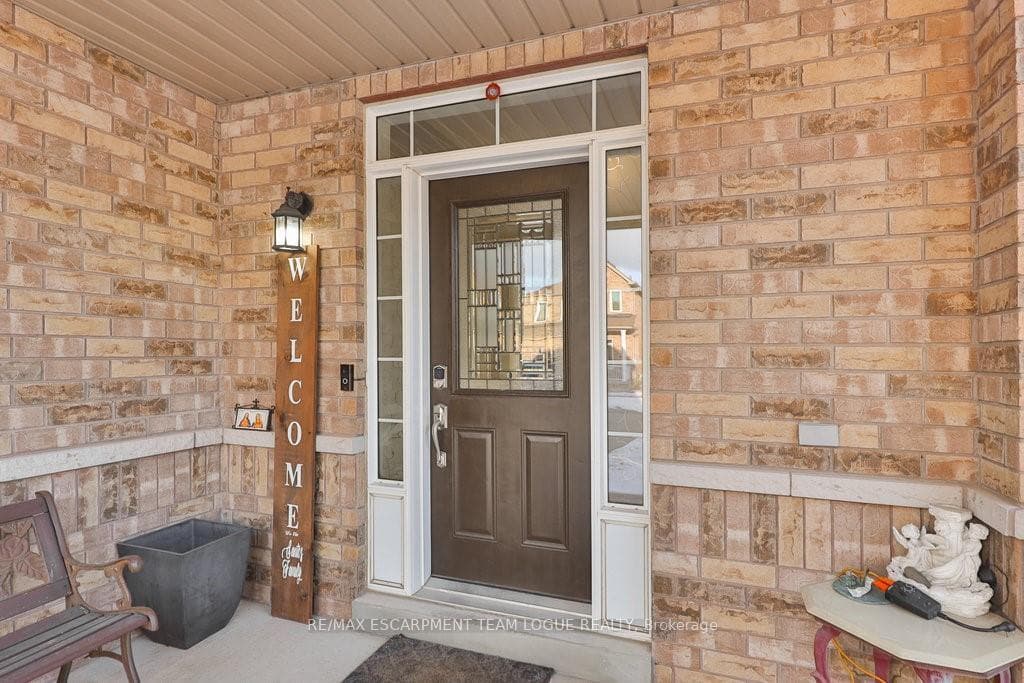 1298 TUPPER Drive photo 2