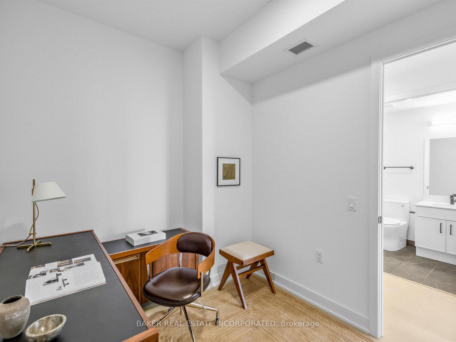 758 Dovercourt Road Unit 709 photo 8