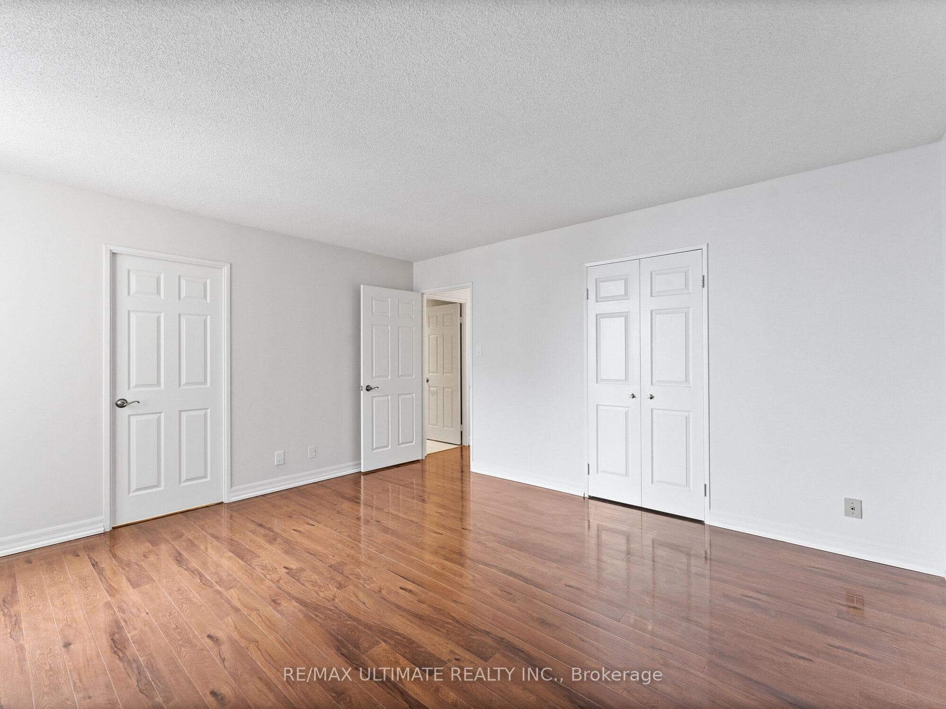 215 Wynford Drive Unit 2504 photo 32