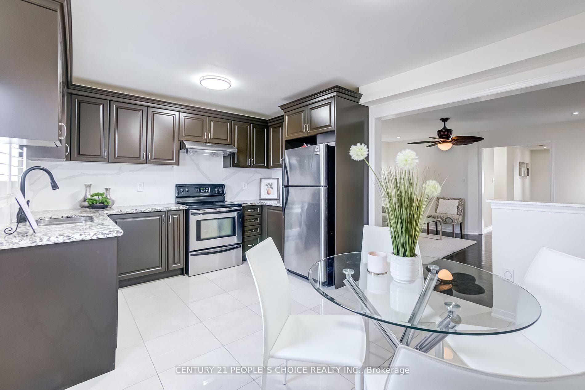 130 Keystar Court photo 20