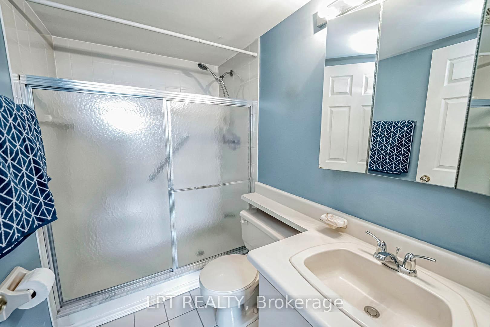 320 Mill Street Unit 606 photo 34