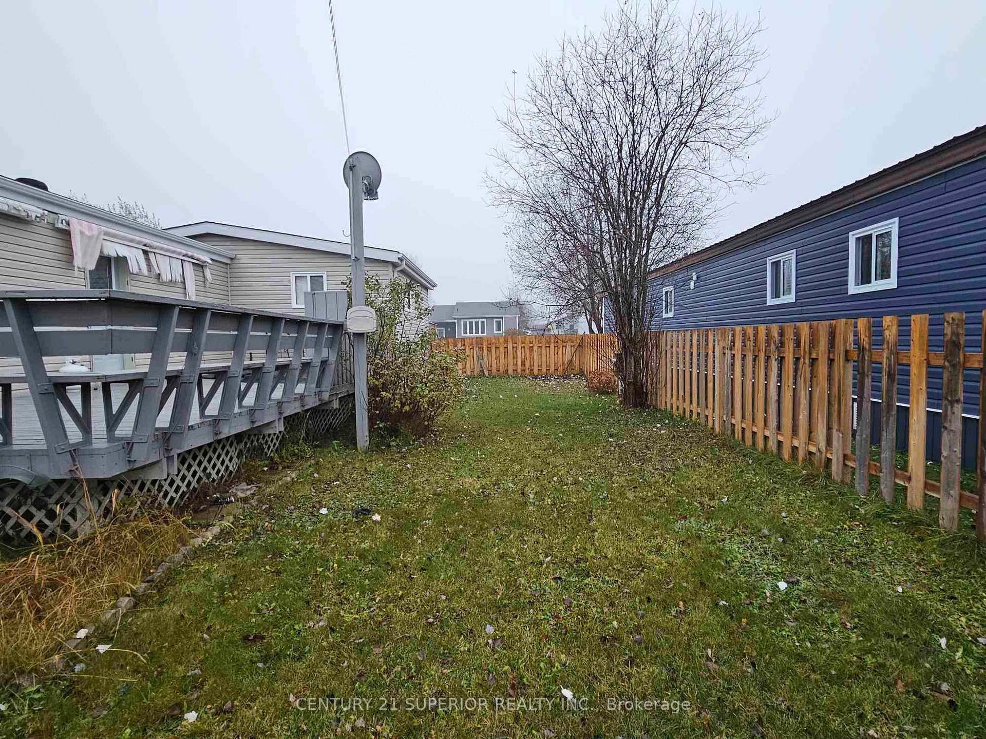 62 Jackson Crescent photo 29