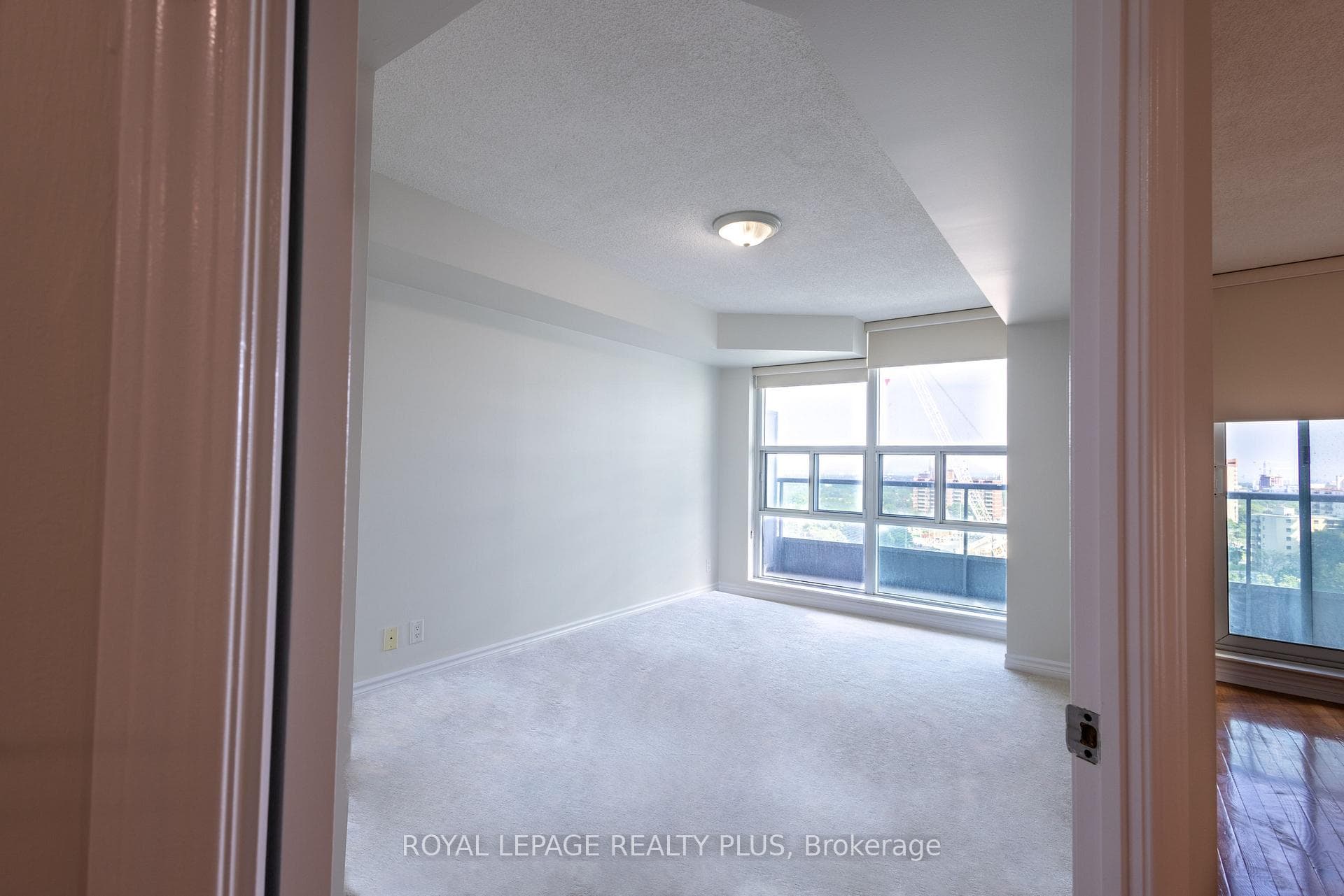 1 Elm Drive Unit 1204 photo 11