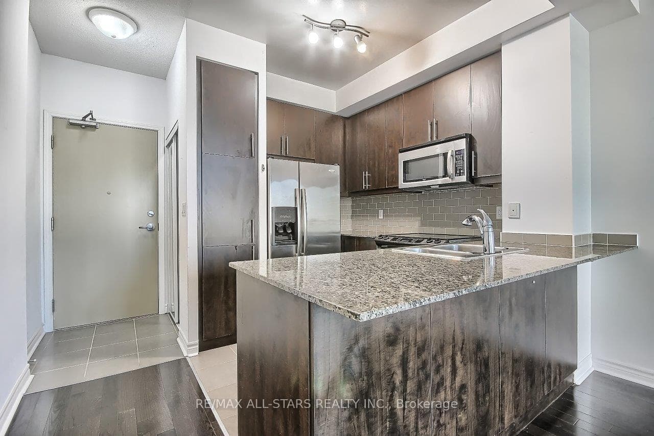 18 Holmes Avenue Unit 1207 photo 4