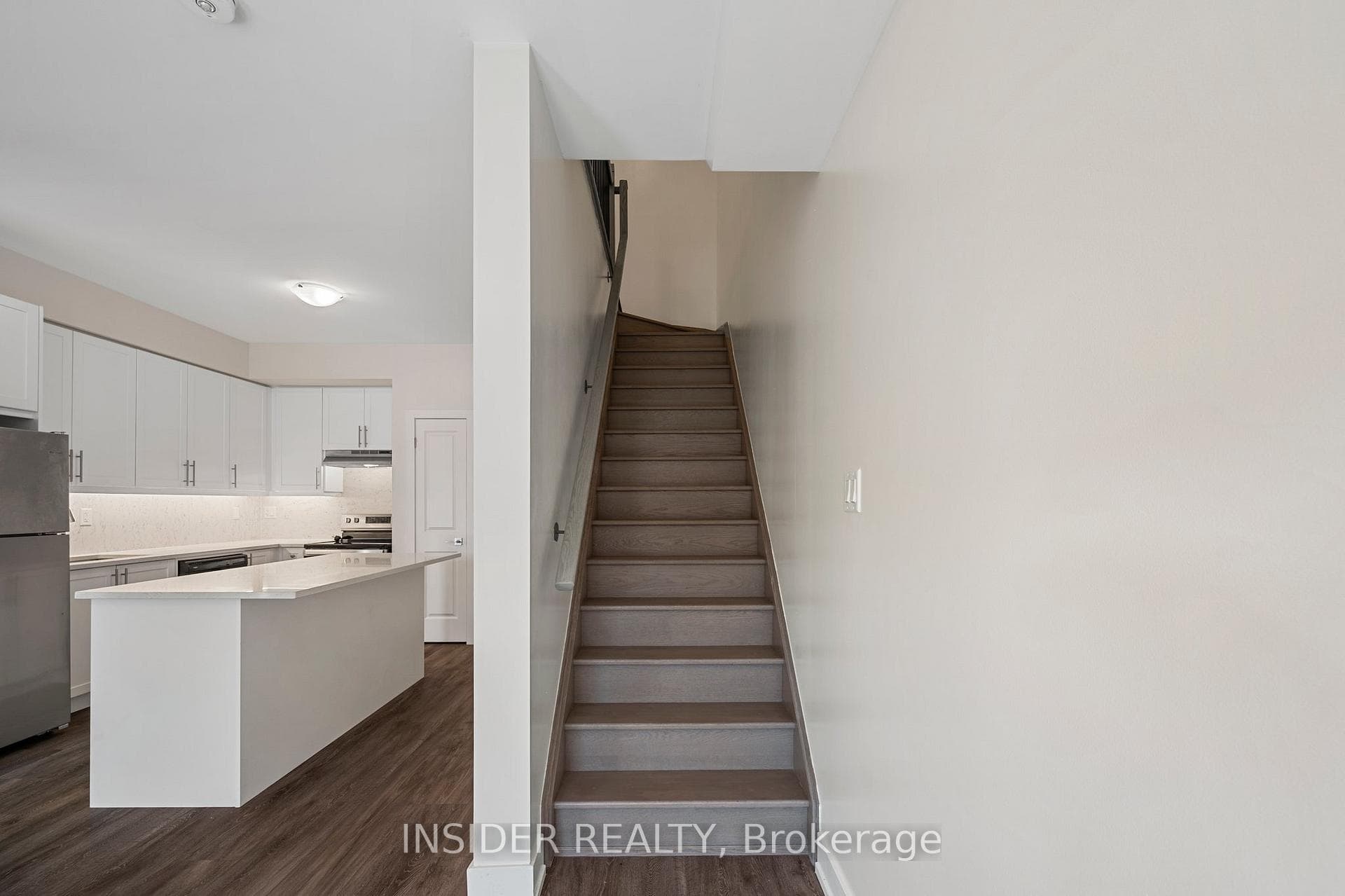 12860 YONGE Street Unit 283 photo 13