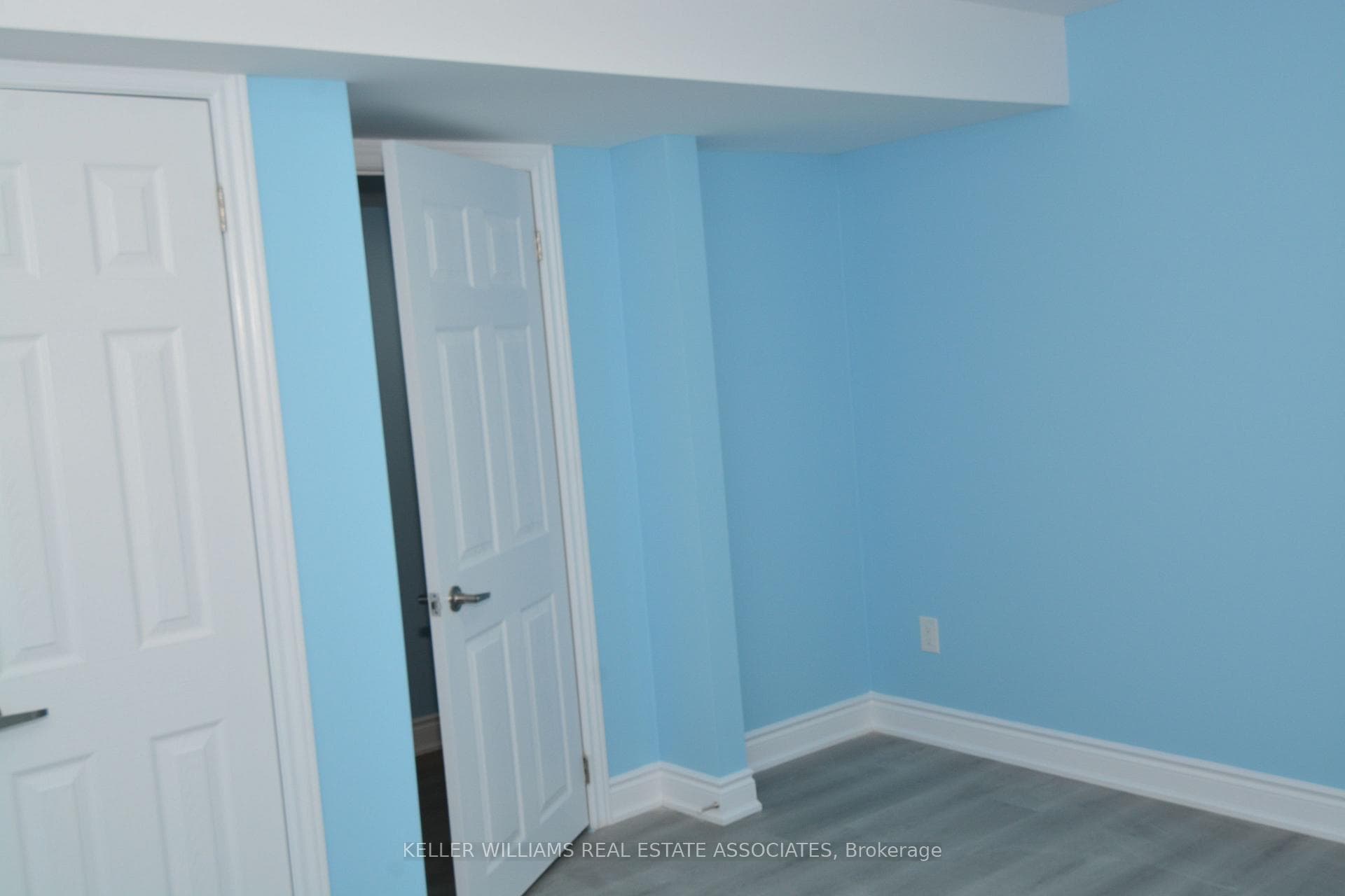 16 Stonebrook Crescent photo 9