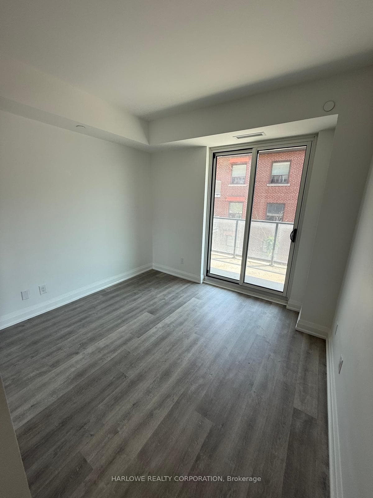 2369 Danforth Avenue Unit 214 photo 10