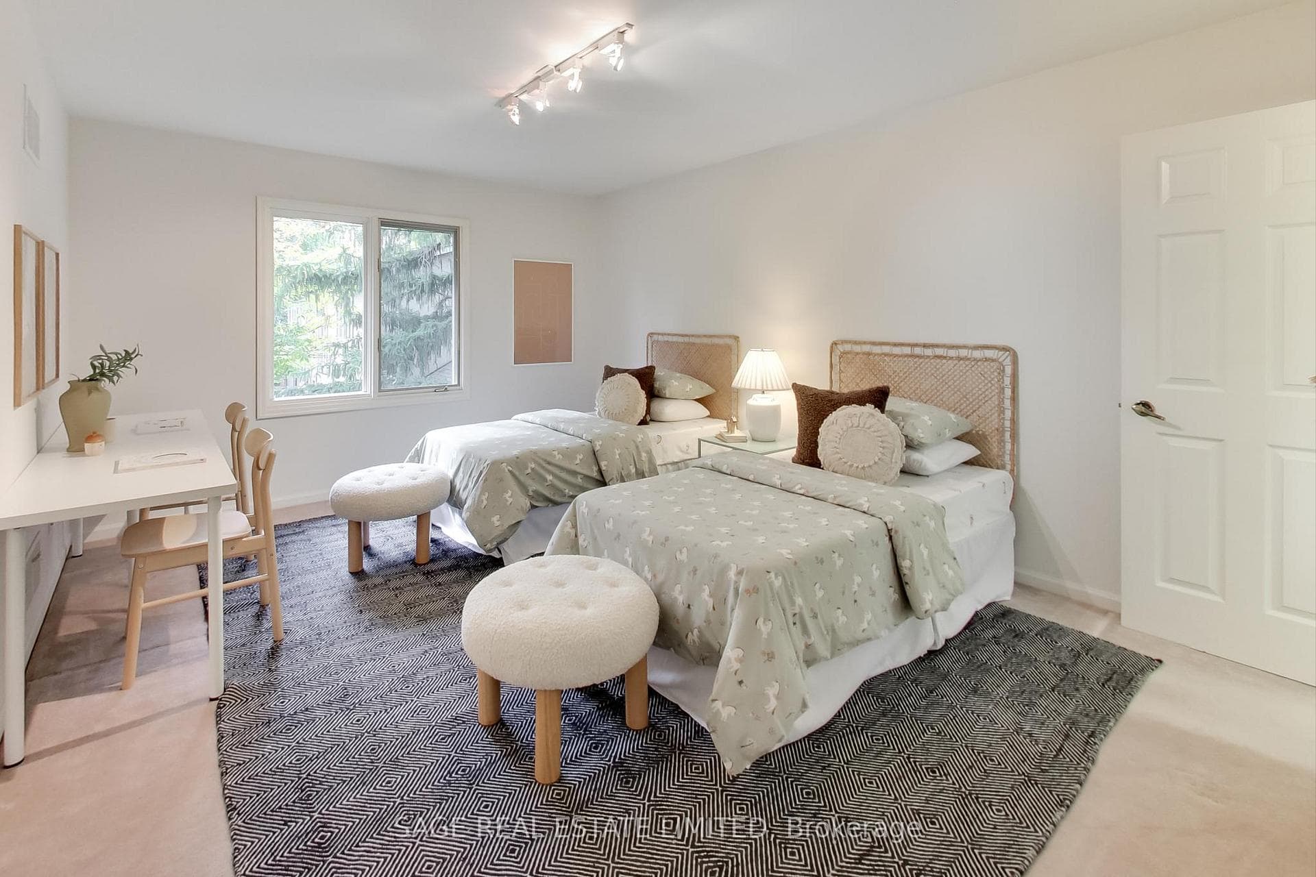 Large Bedroom overlooking backyard