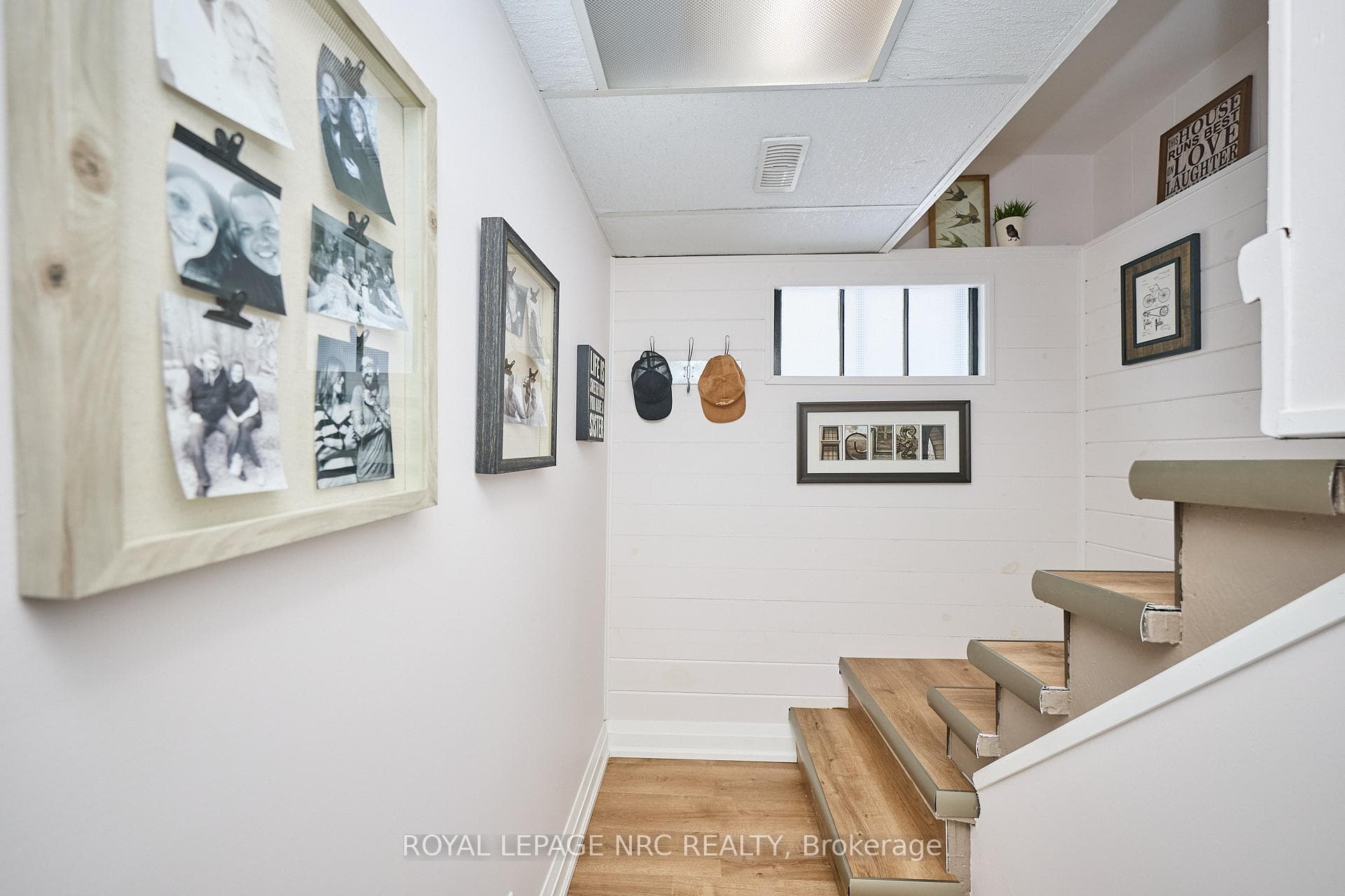 7 Perth Street photo 21
